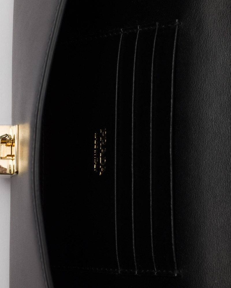 Wallet with leather shoulder strap 4