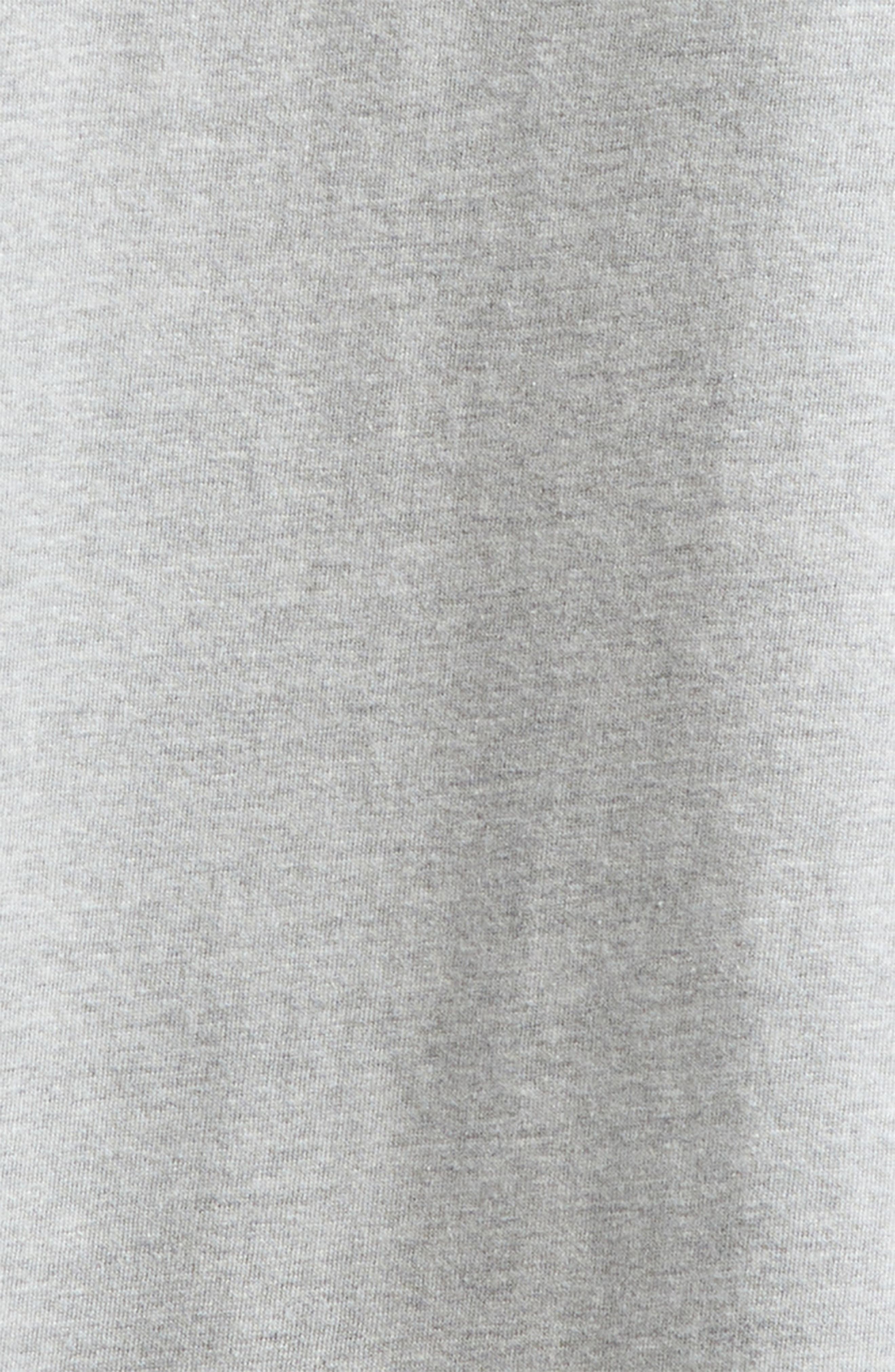 Noah Core Logo Cotton Pocket T-Shirt in Heather Grey at Nordstrom - 6