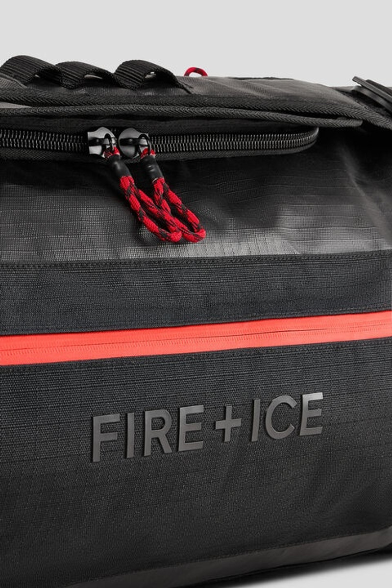 Kirkwood Wynn Travel bag in Black 6