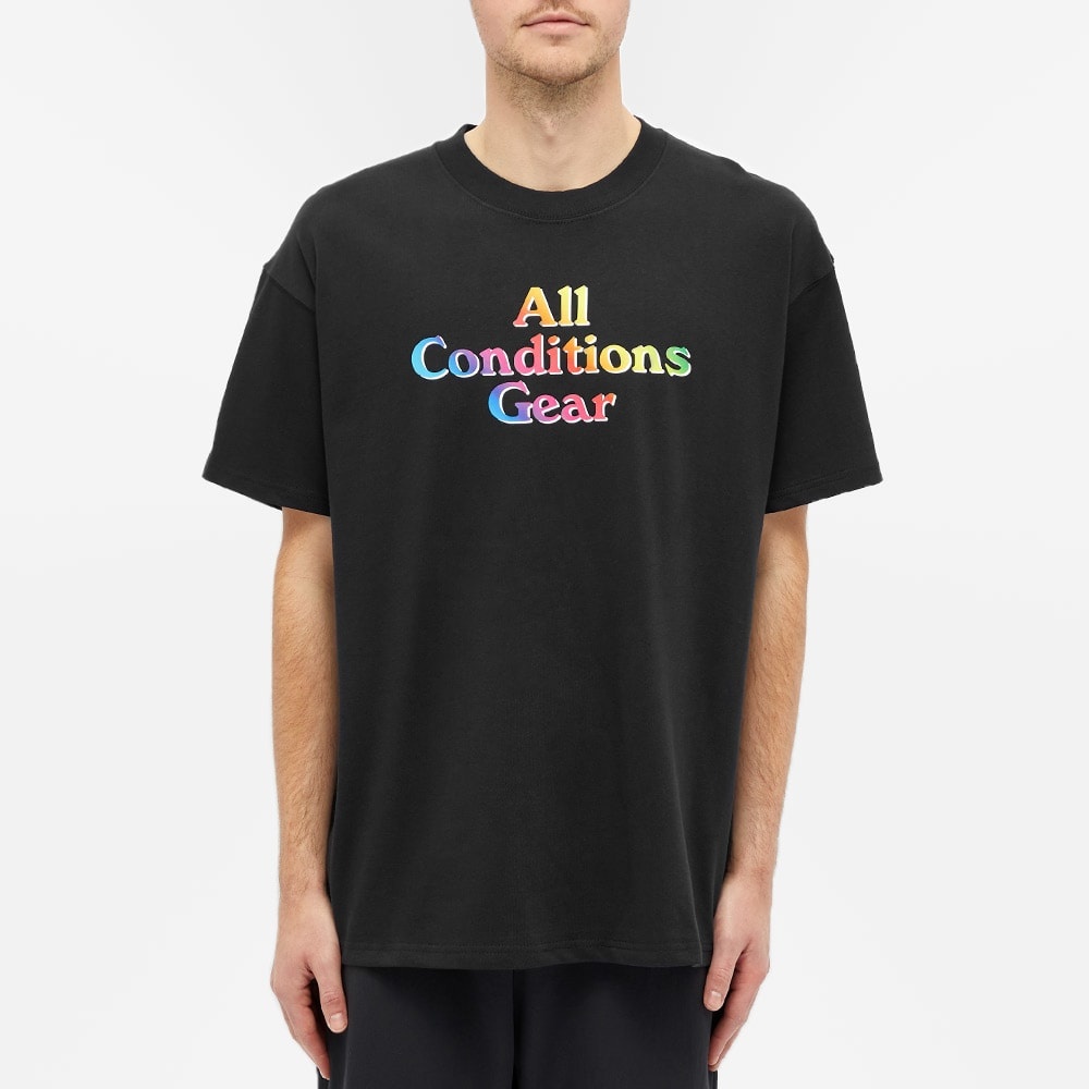 Nike ACG Gradient Tee - 4