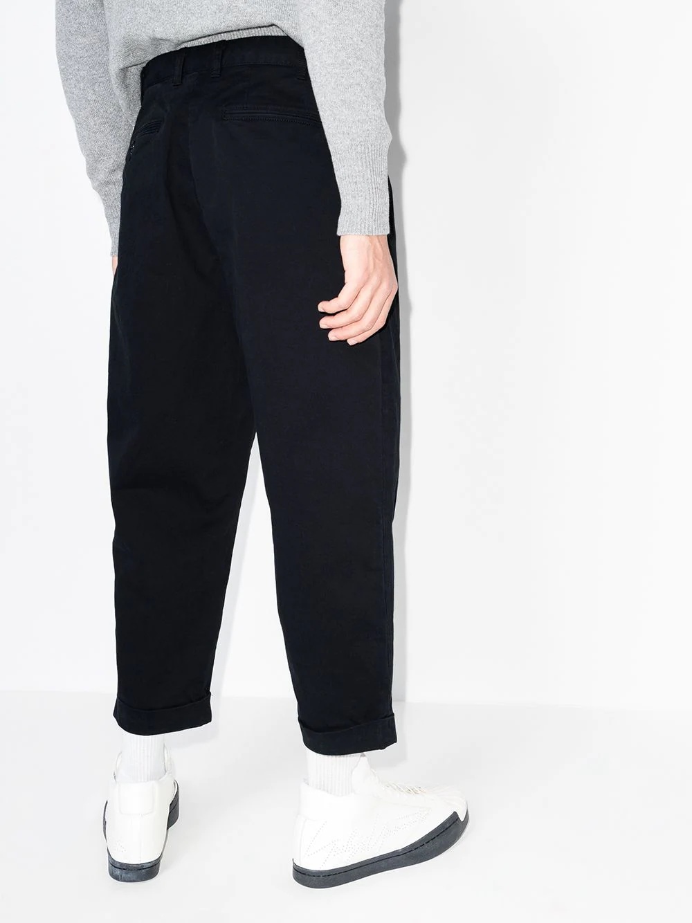 dart-detailing cropped trousers - 3