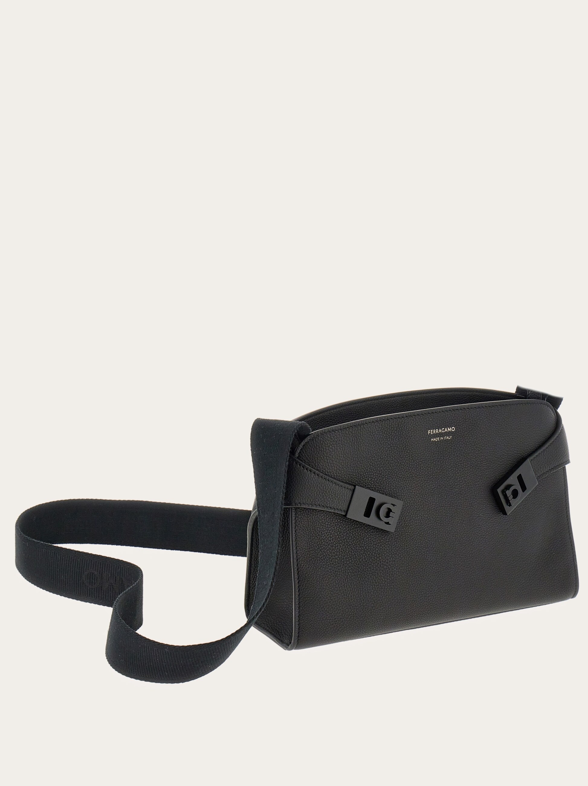 Hug messenger bag - 6