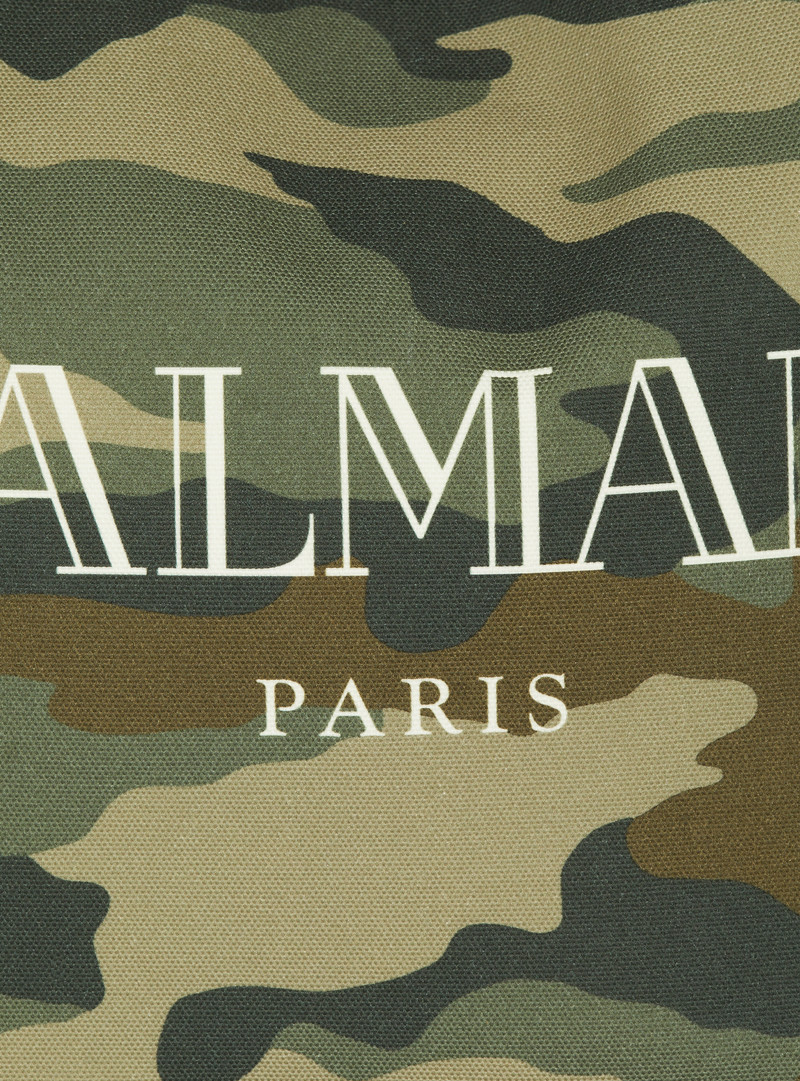 Camouflage canvas B-Army Grocery Bag with Vintage Balmain logo 7
