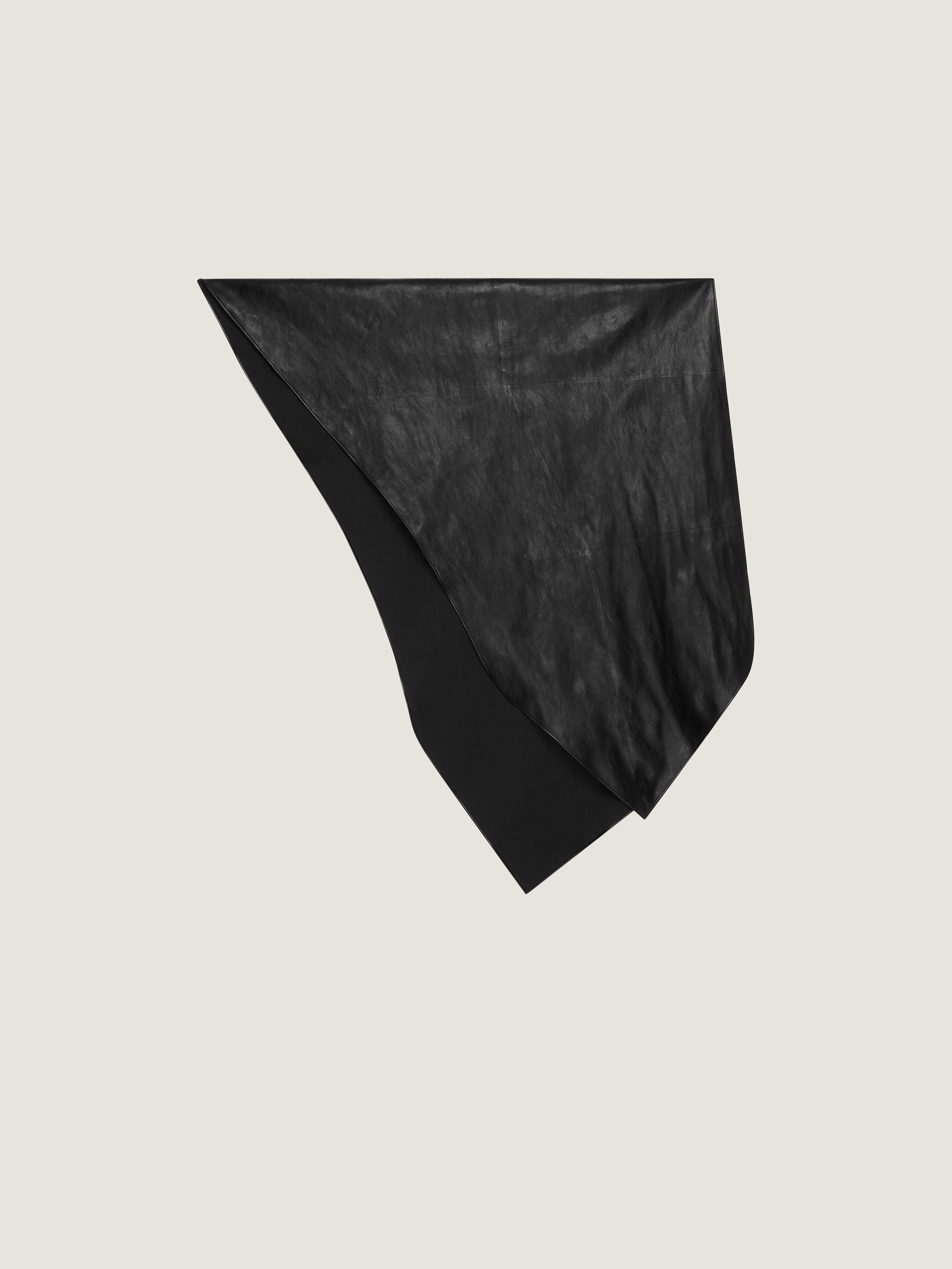 BOW SCARF IN LEATHER - 3