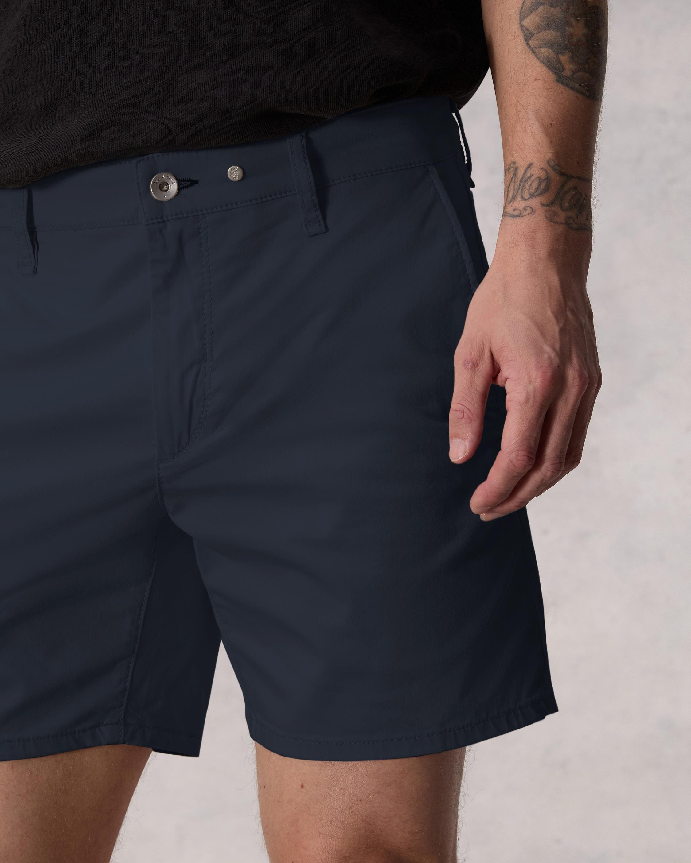 Standard Cotton Chino Short
Classic Fit - 6