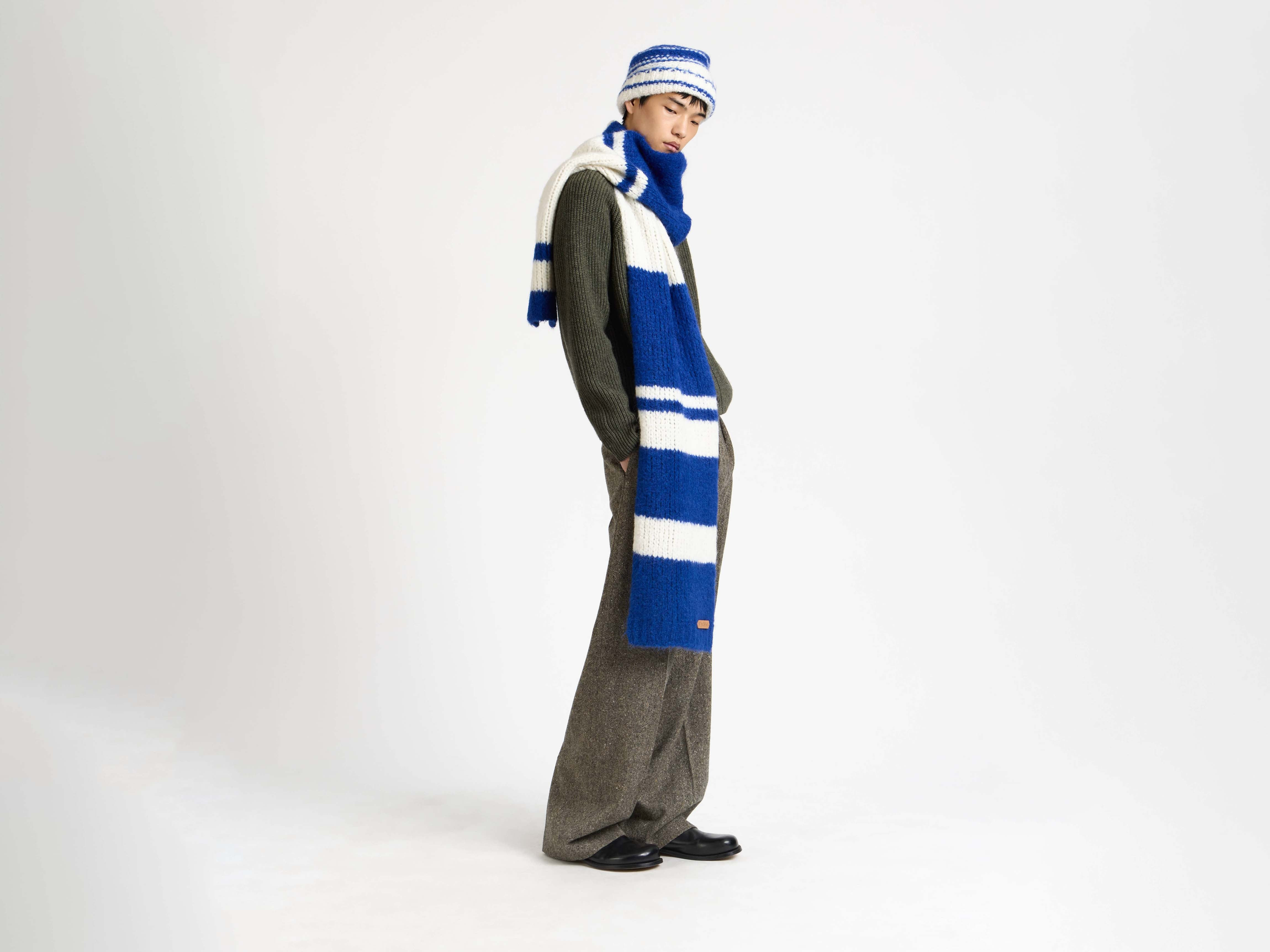 STRIPED BEANIE HAT IN ROYAL BLUE - 5