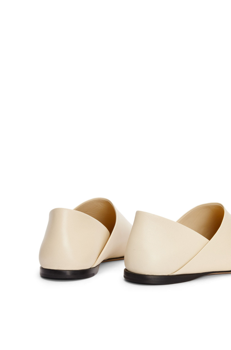 Toy slipper in goatskin 5