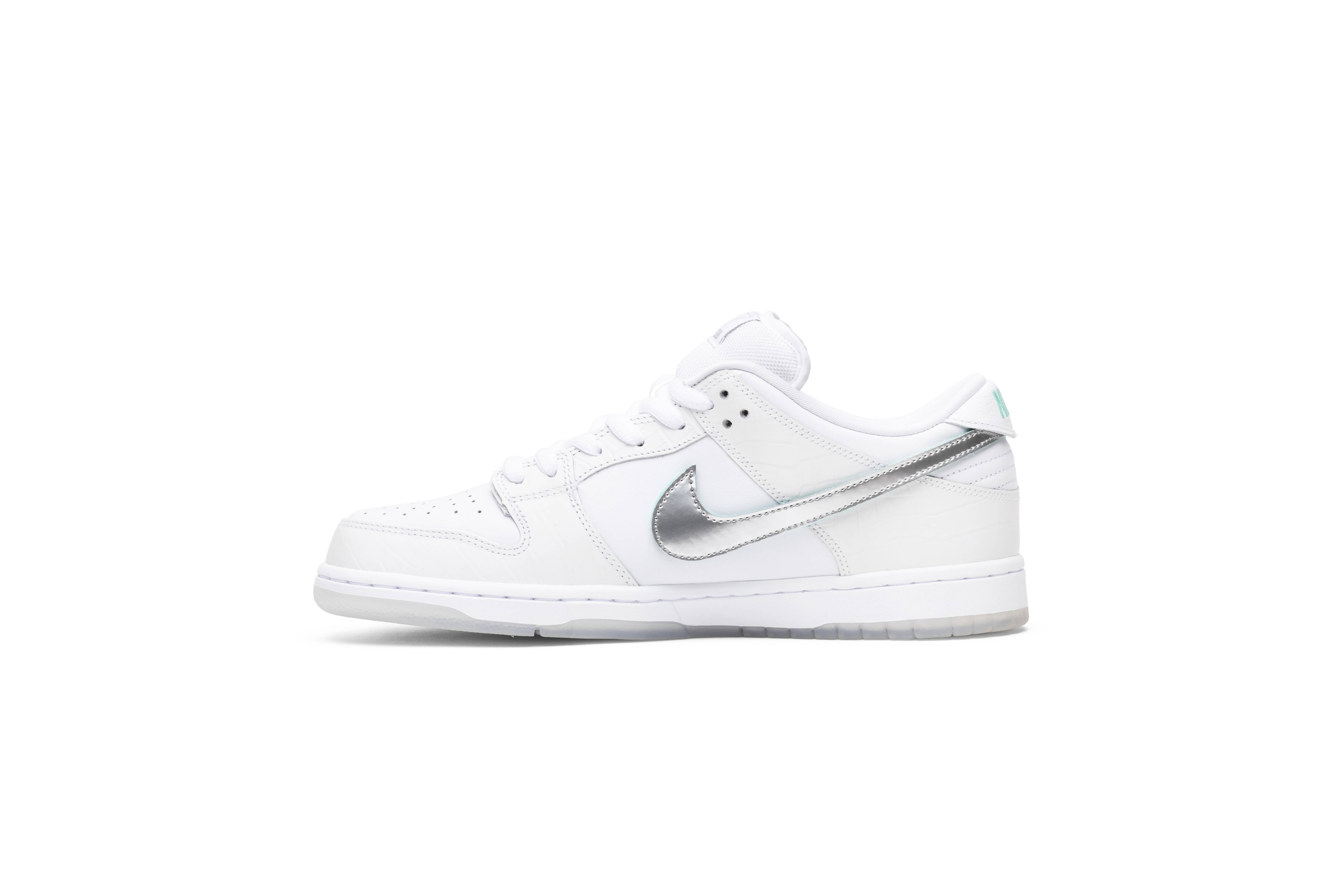 Diamond Supply Co. x Dunk Low Pro SB 'White Diamond' - 3