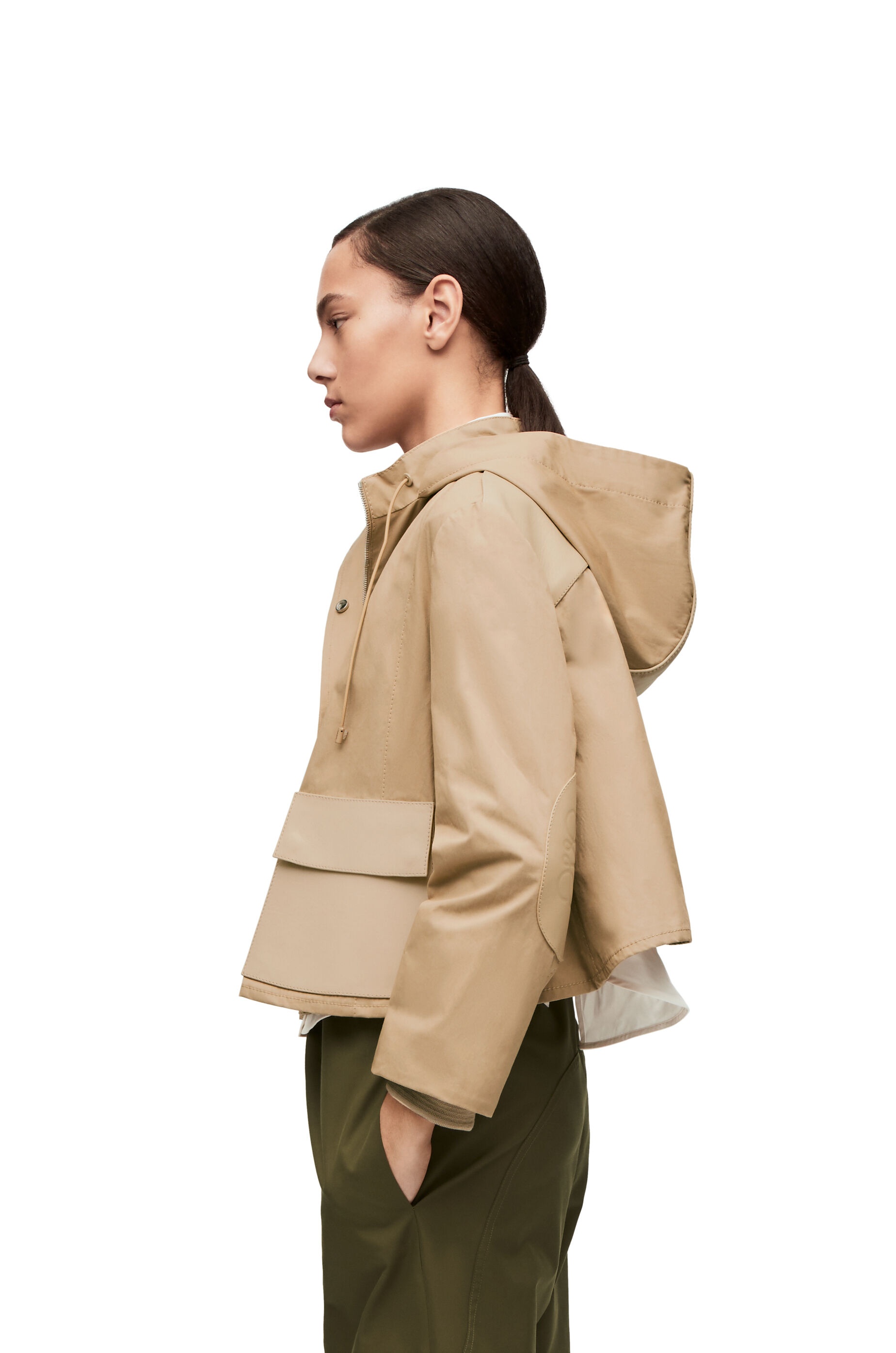 Short hooded parka in technical cotton gabardine - 3