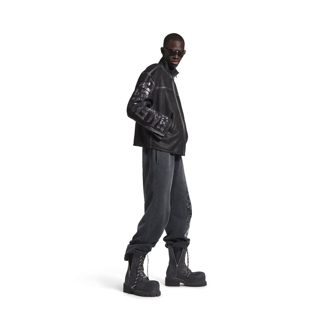 Men's Stomper Zipped Bootie in Black - 8