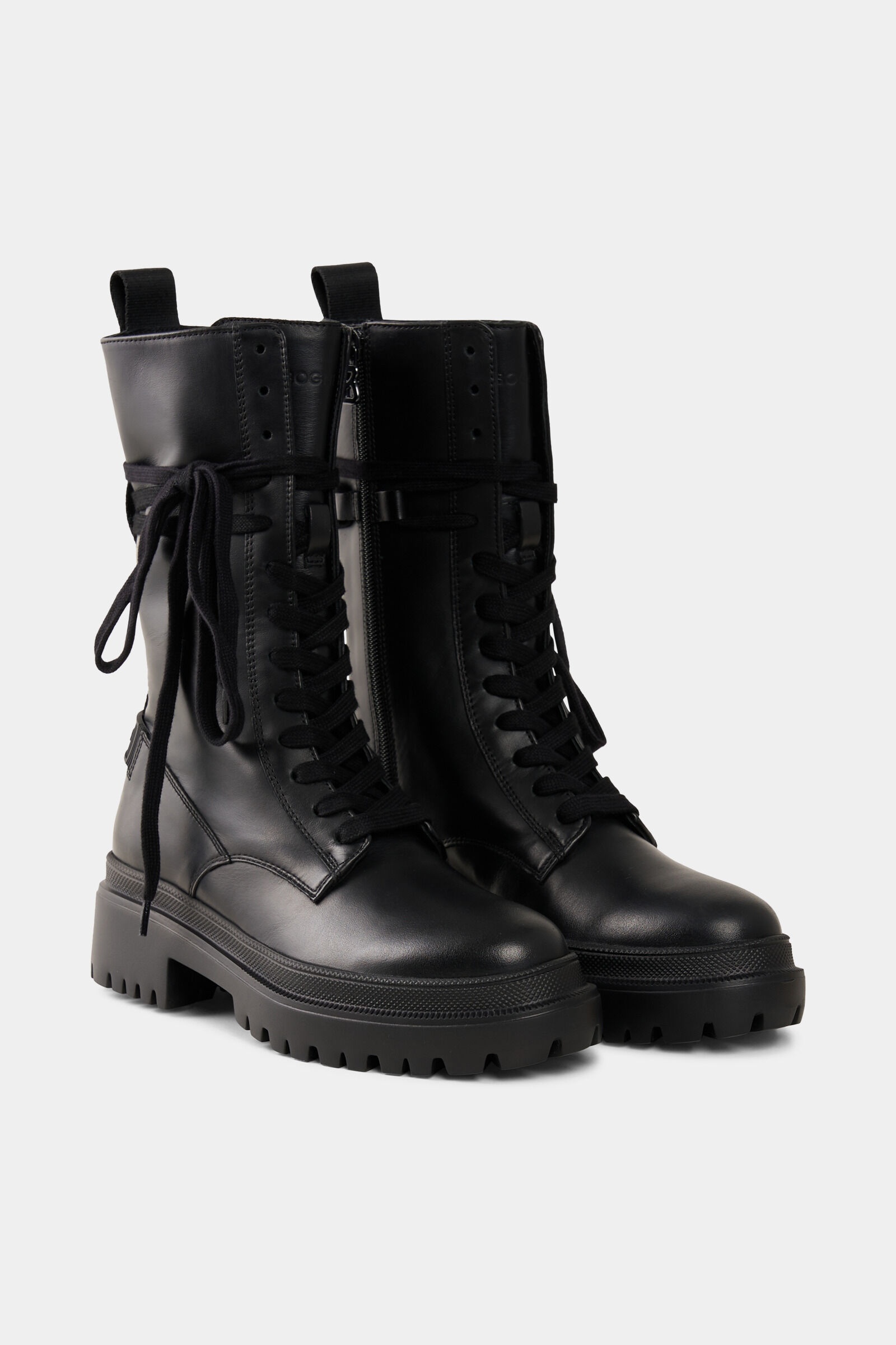 Chesa Alpina High boots in Black - 3