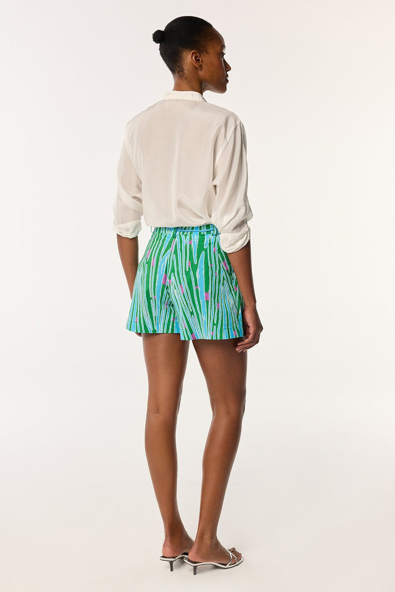 Short Chantal - Green Bamboo 3