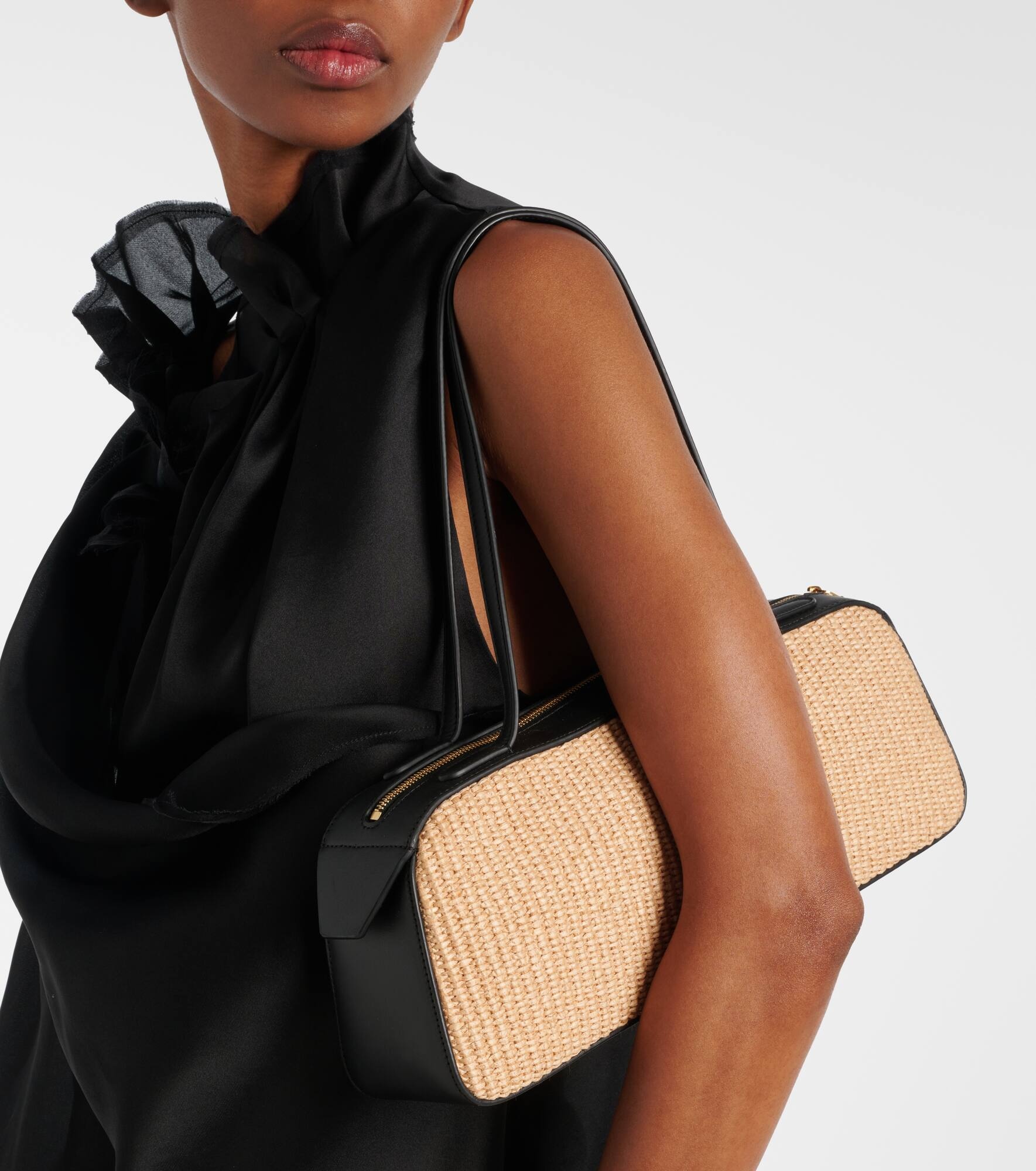 Simona leather-trimmed raffia shoulder bag - 7