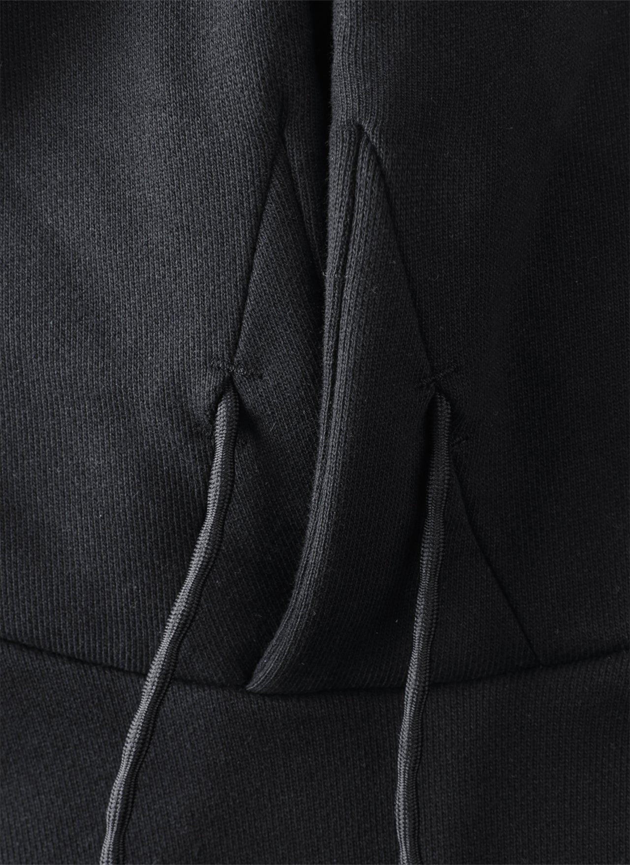 8.0 HOODIE RIGHT (BLACK) - 6