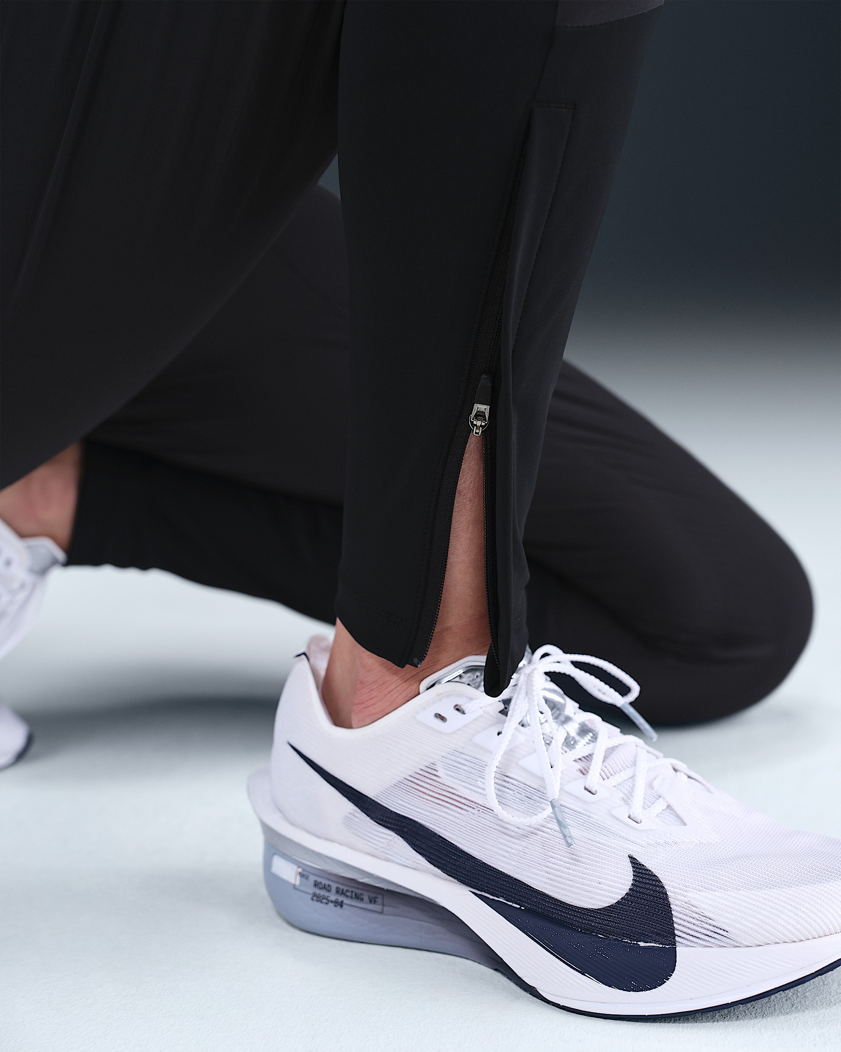 Nike Swift Women's Dri-FIT Mid-Rise Running Pants - 6