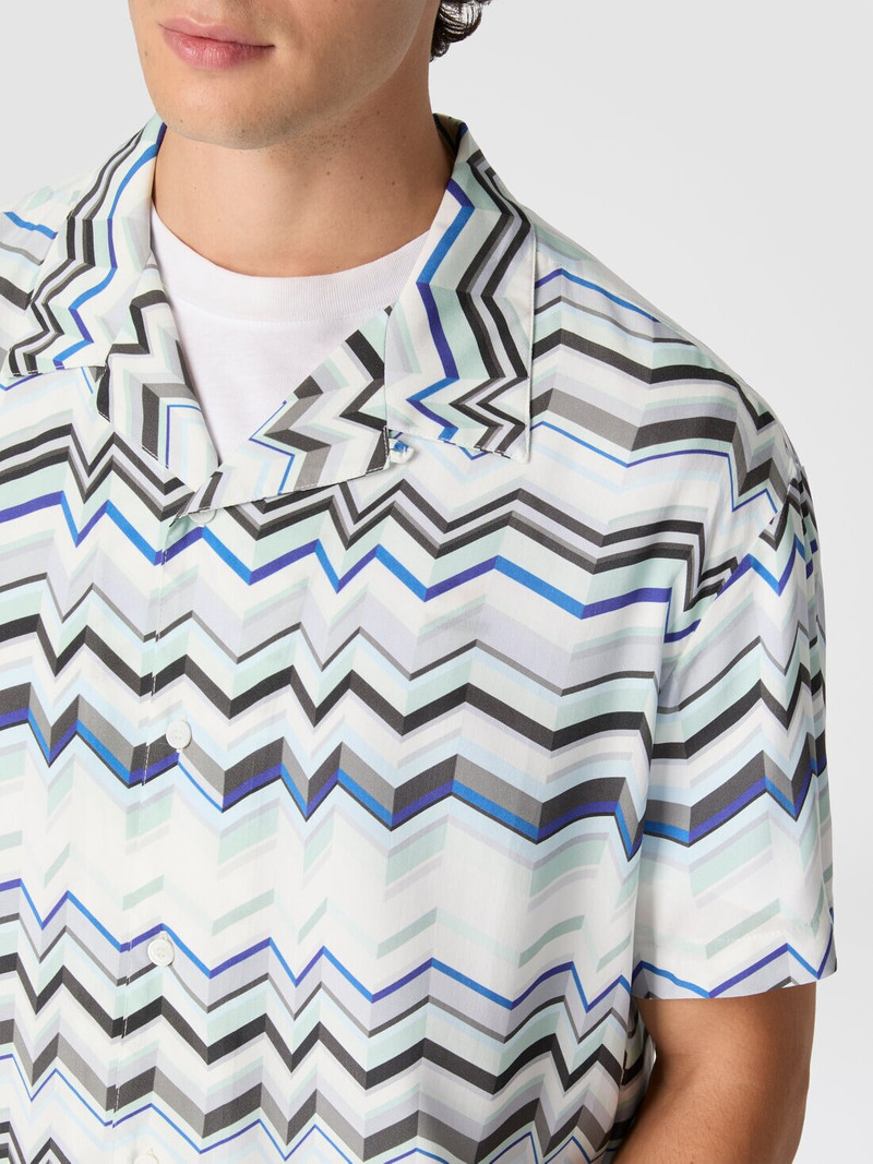 Bowling shirt in viscose with zigzag print 5