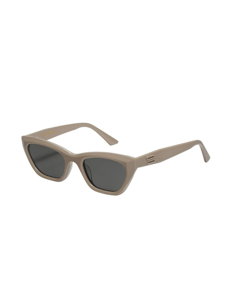 GENTLE MONSTER Oboe BE1 cat-eye sunglasses outlook
