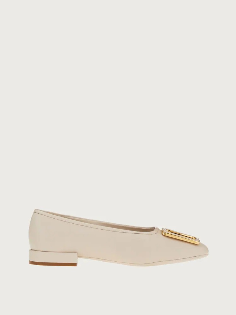 CHUNKY BUCKLE 볼트 FLAT - 1