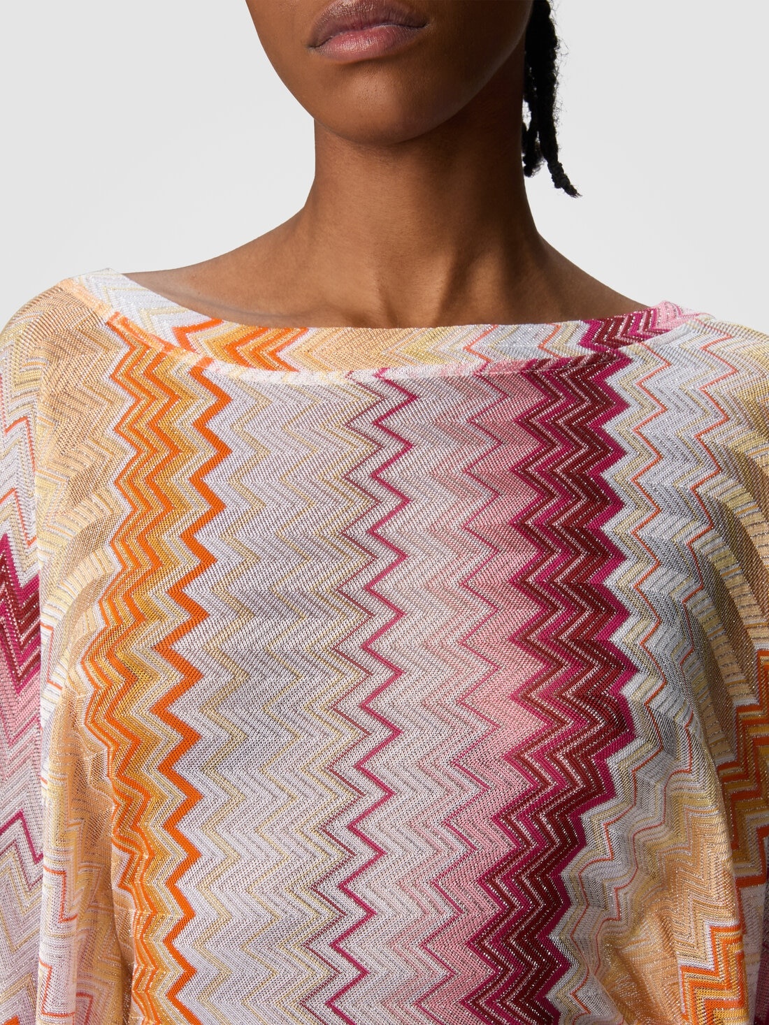 Short kaftan in zig zag lamé viscose blend with batwing sleeves - 5