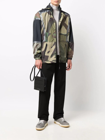 sacai camoflauge bonded-seam lightweight jacket outlook