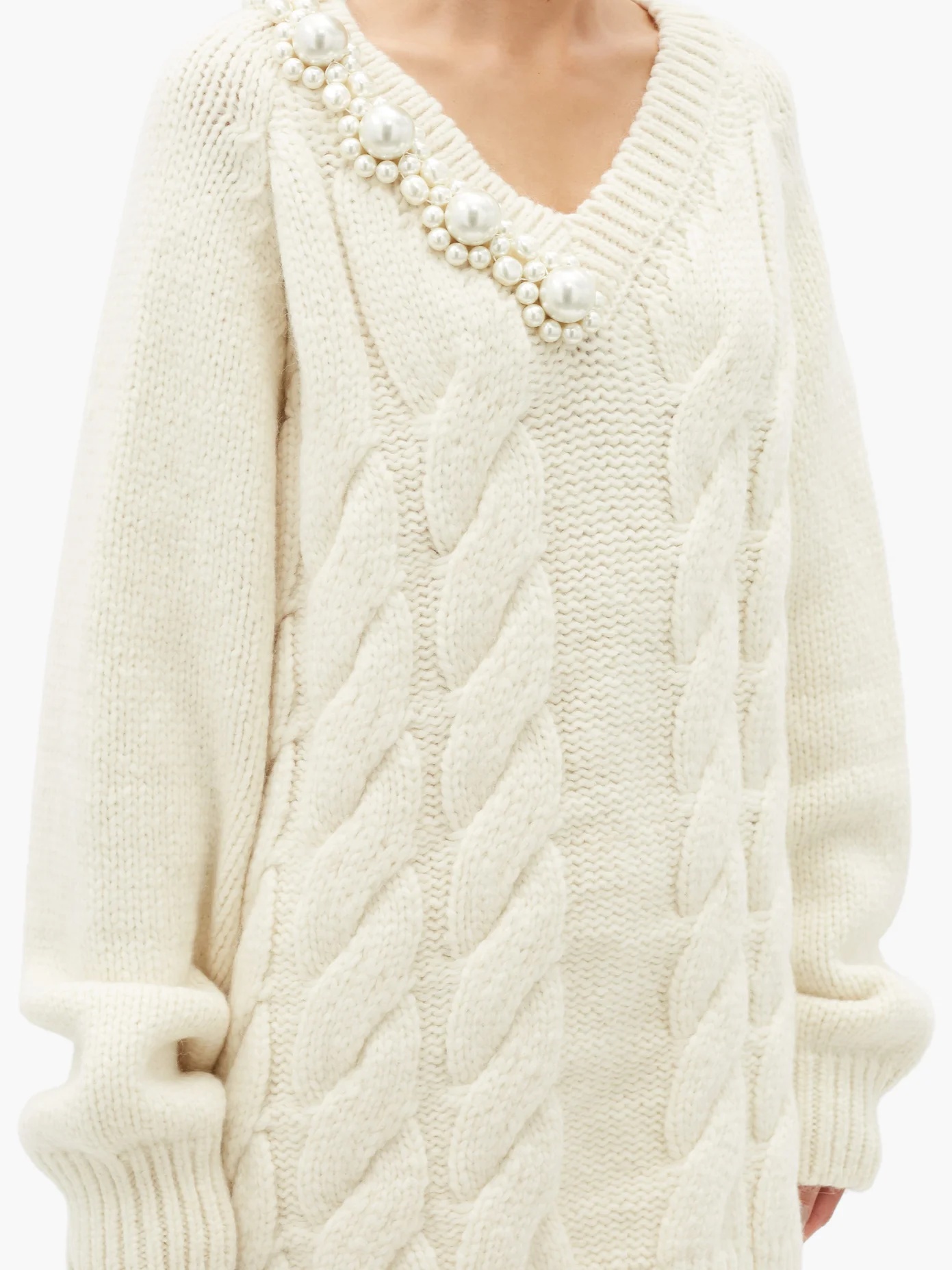 Pearl-embellished oversized cable-knit sweater - 3