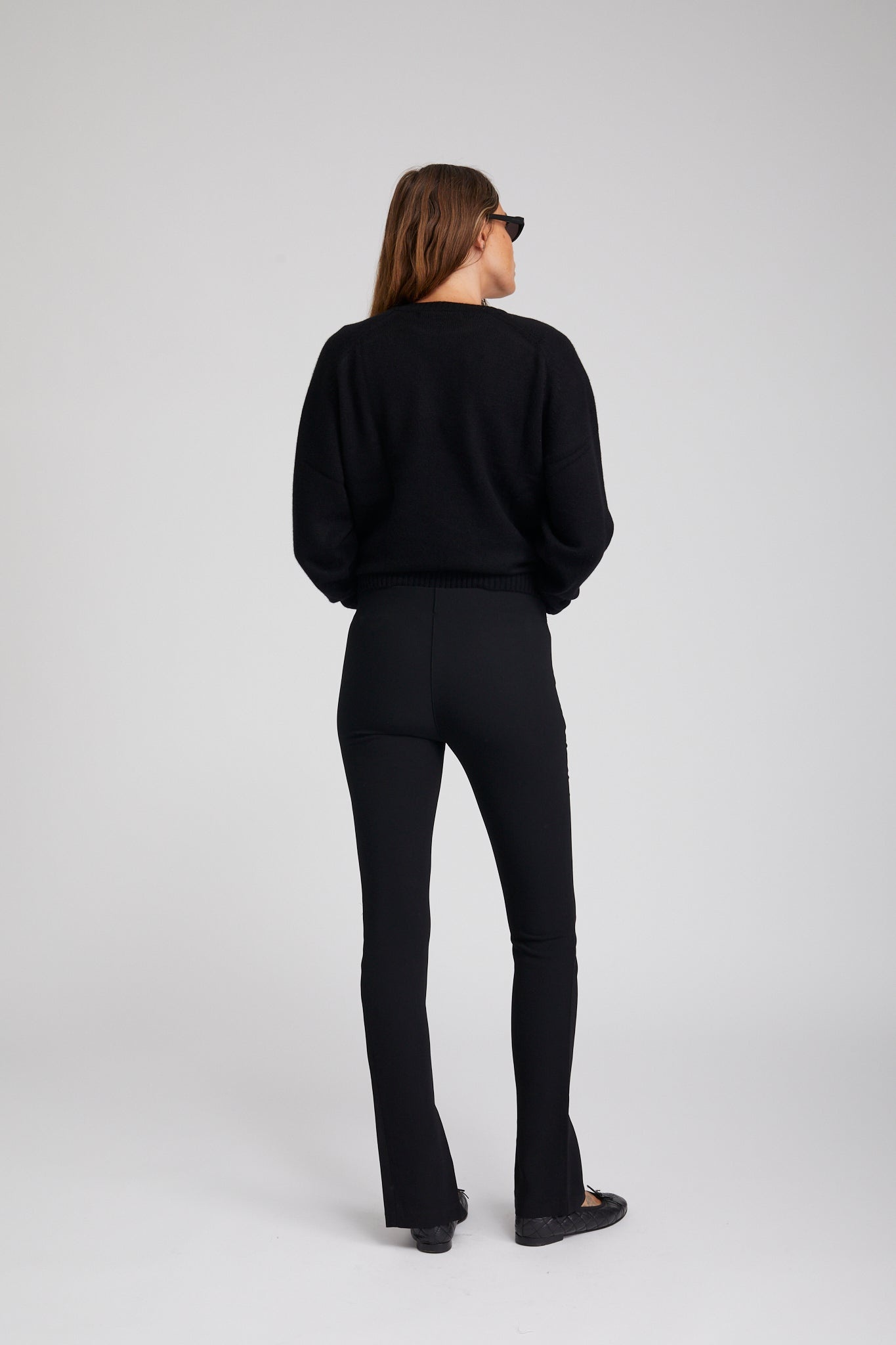 BLACK CREPE ANKLE ZIPPER PANTS - 3