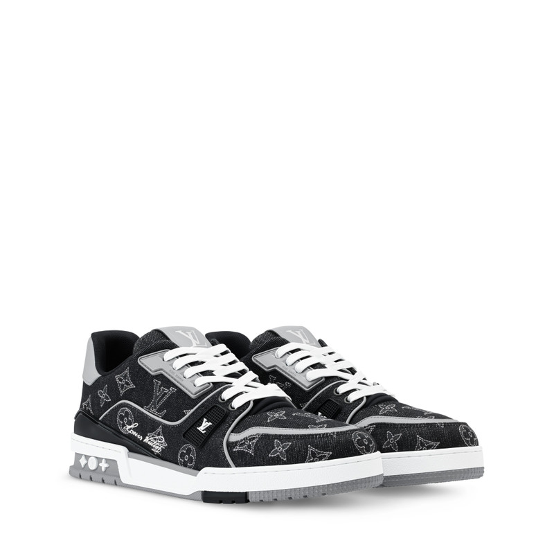 LV Trainer Sneaker 1