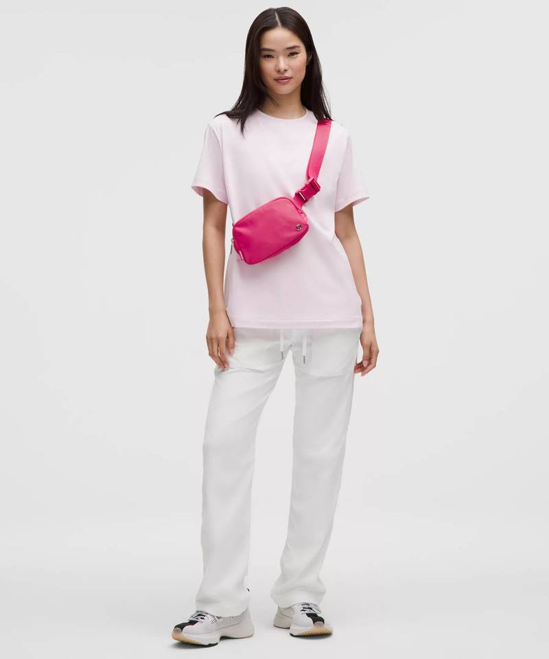 lululemon Everywhere Belt Bag with Long Strap 1L outlook