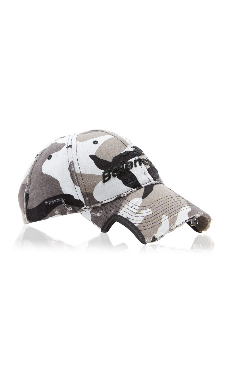 BALENCIAGA Logo-Embroidered Camouflage Cap black outlook