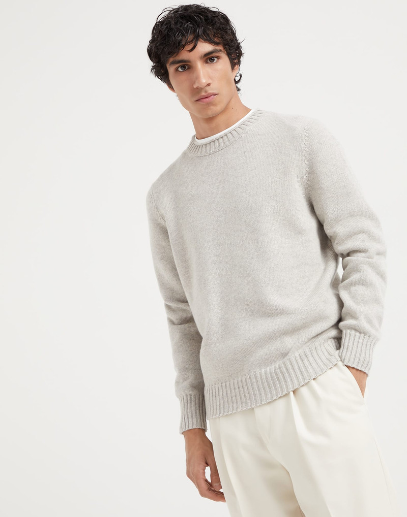 Cashmere sweater 1