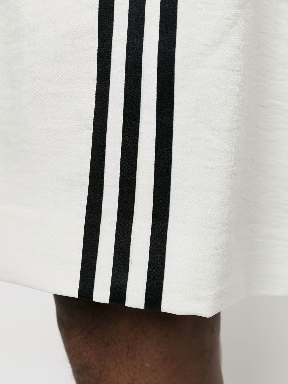 side-stripe cotton shorts - 6