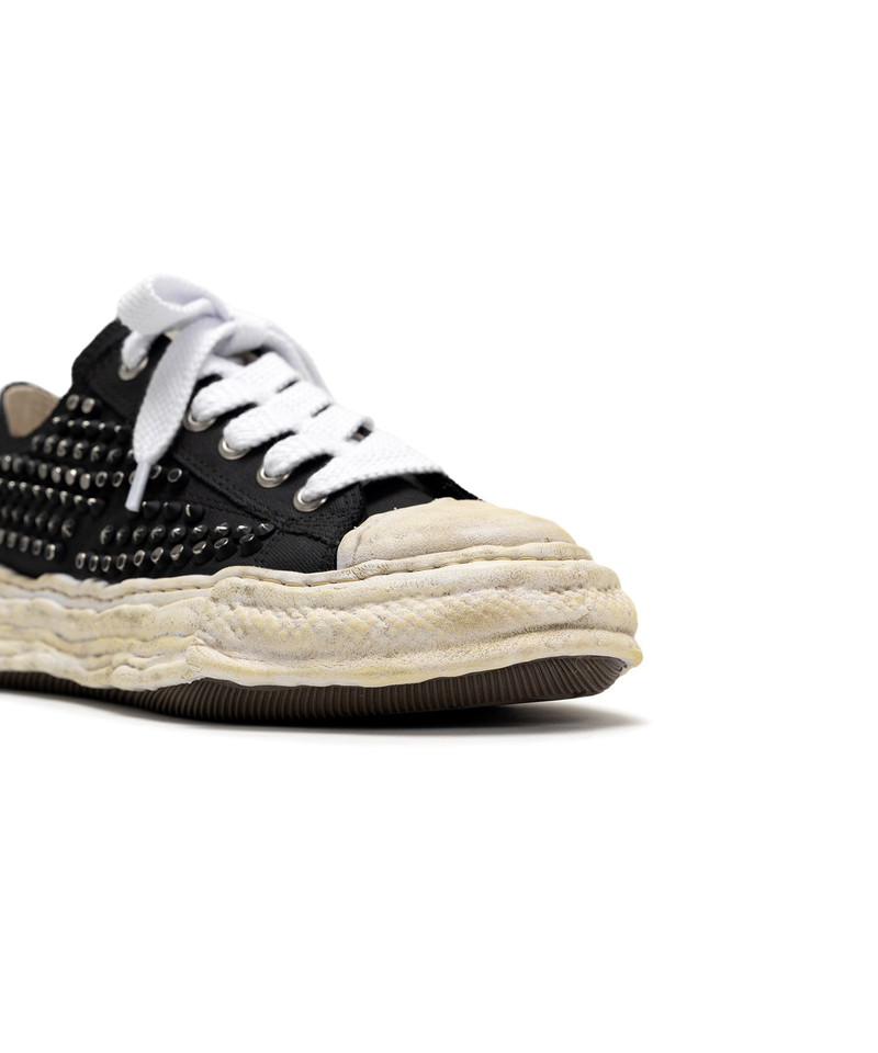 "PETERSON23"OG Sole Studded Canvas Low-top Sneaker 10