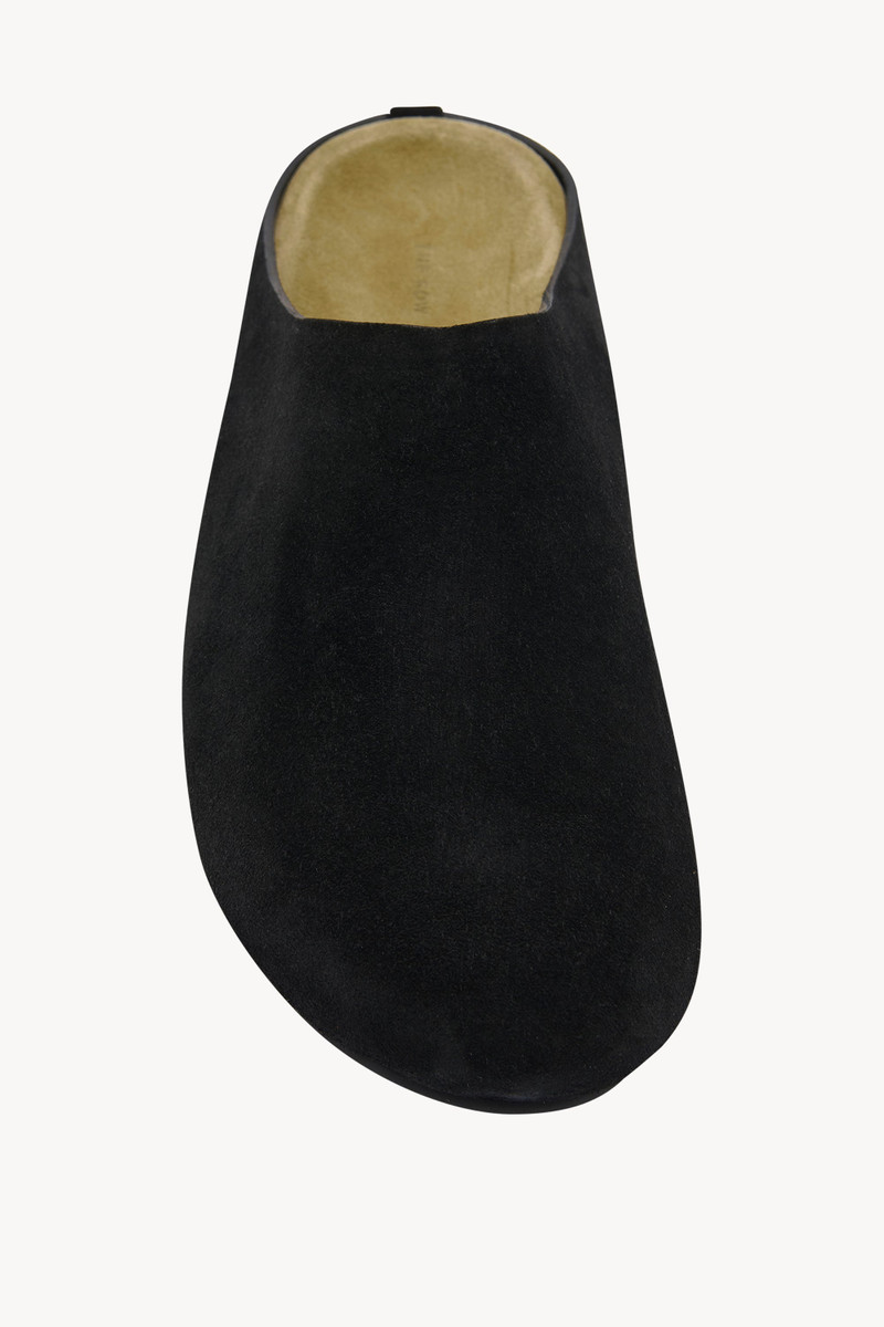 Hugo Slide in Suede 3