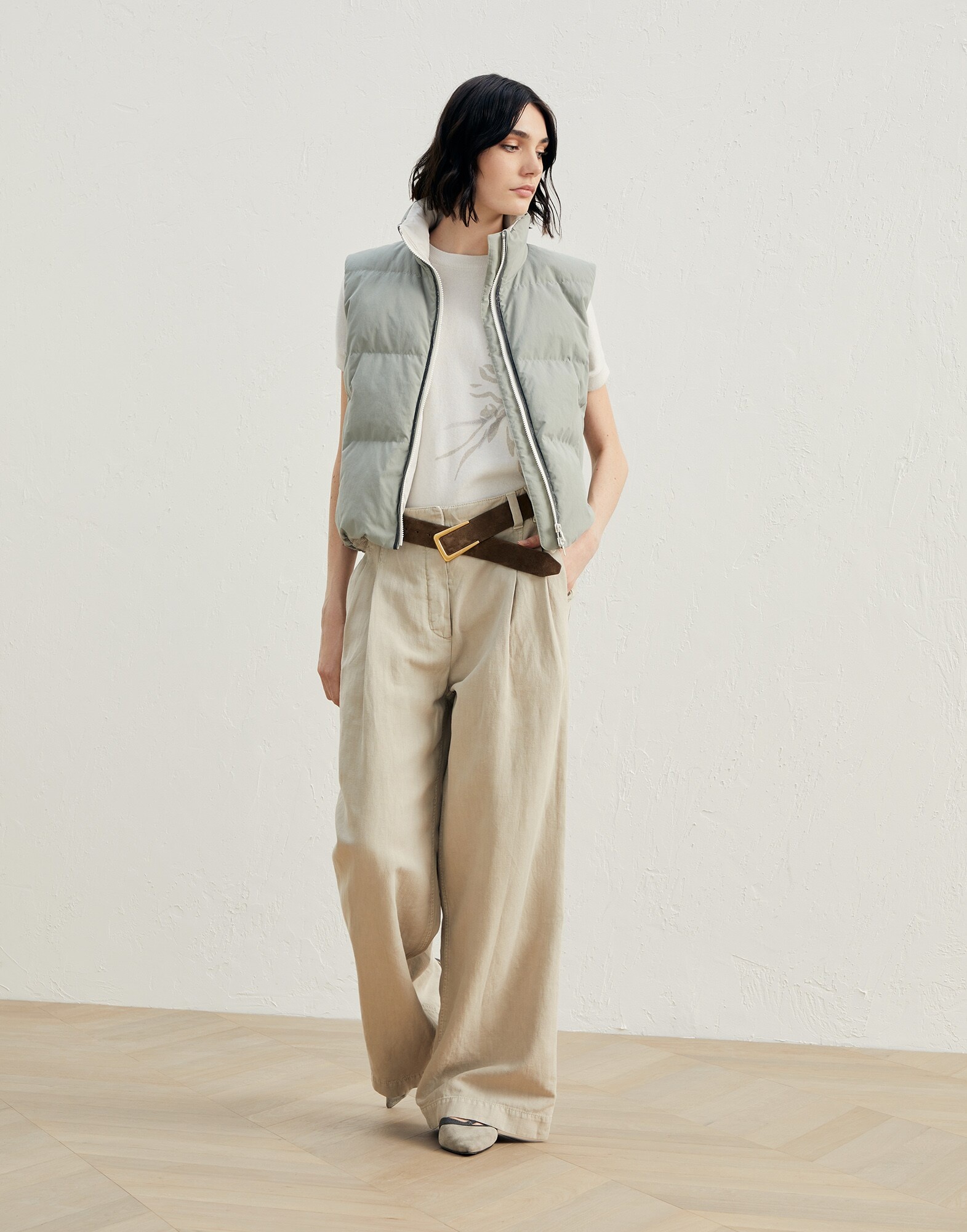 Garment-dyed wide trousers in cotton and linen cover with shiny tab - 4