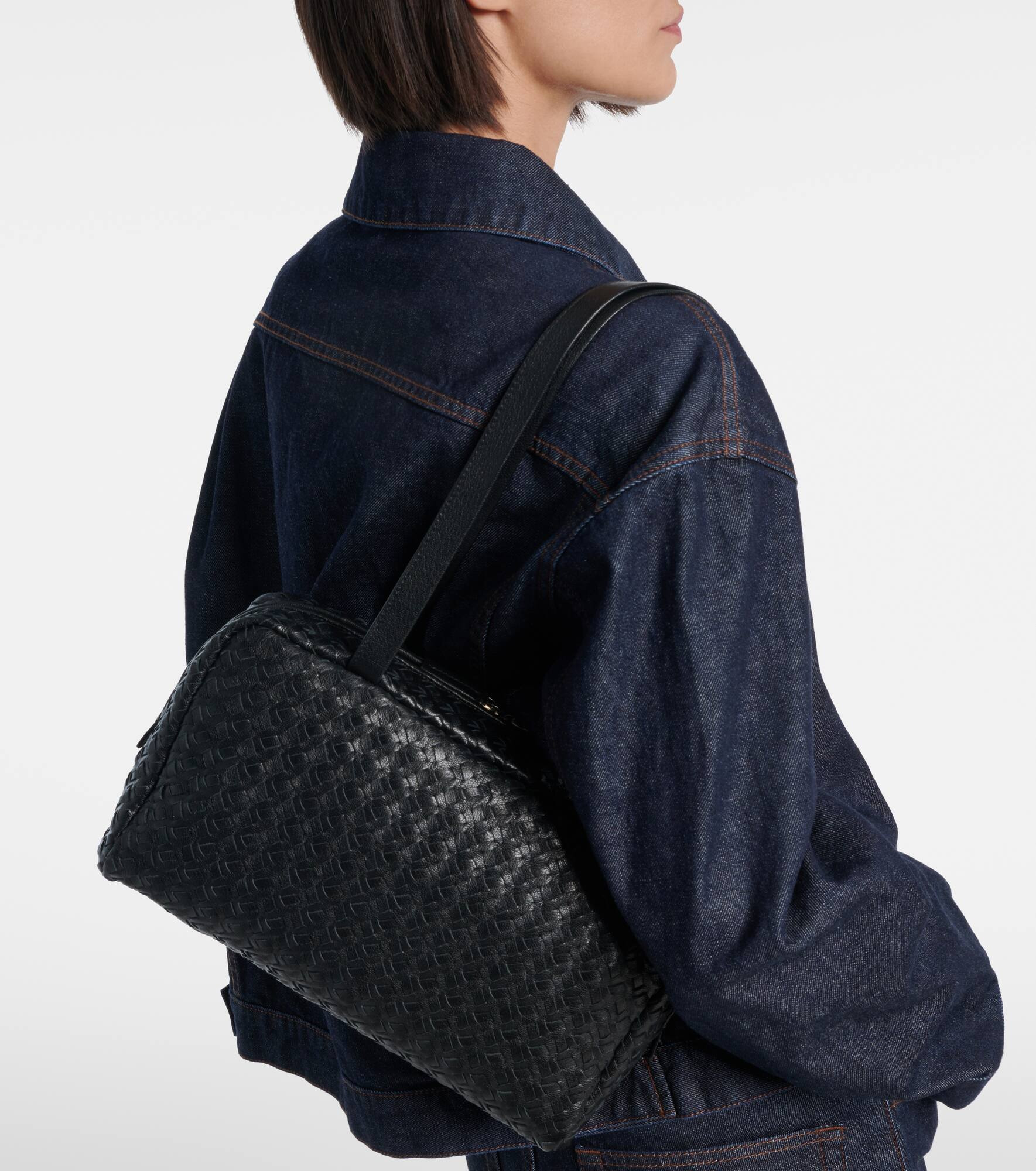 Astra woven leather shoulder bag - 7