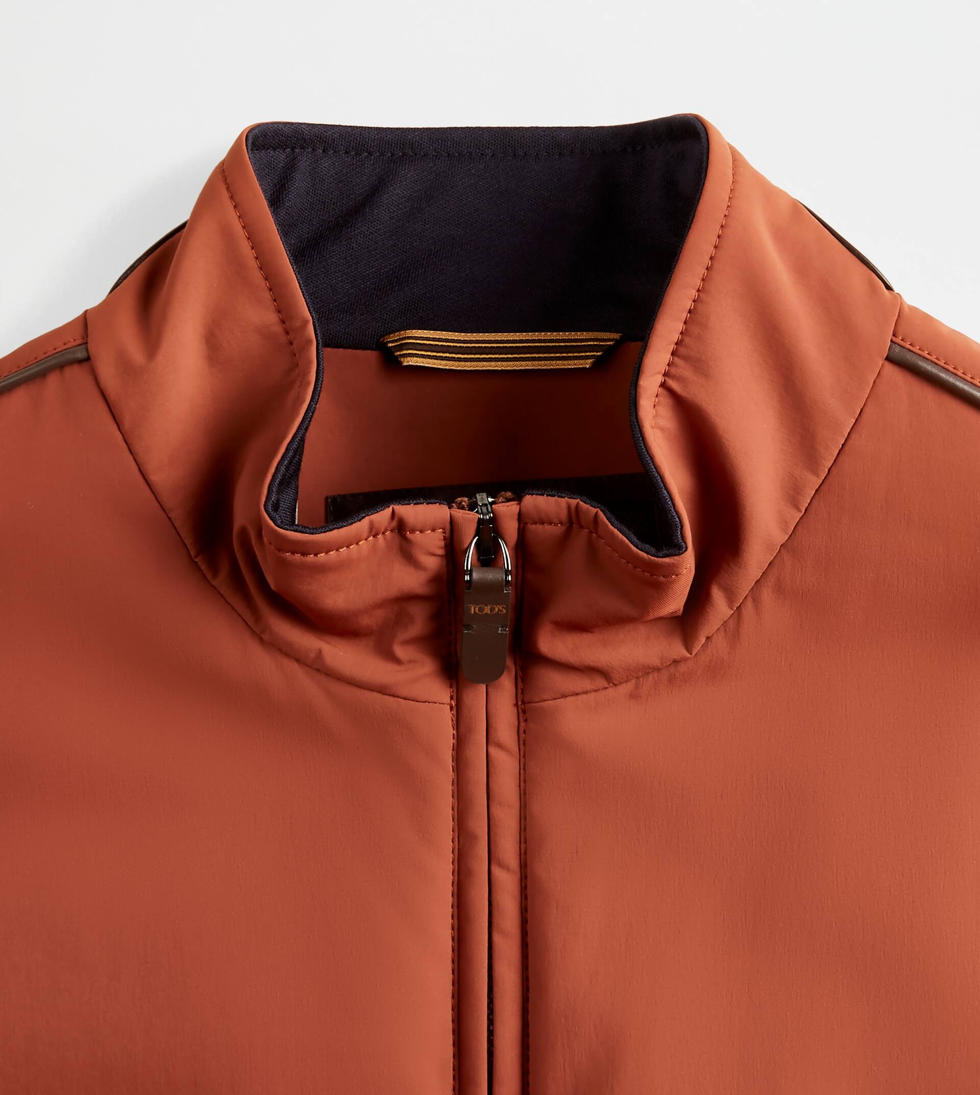 GILET IN TECHNICAL FABRIC - ORANGE - 8