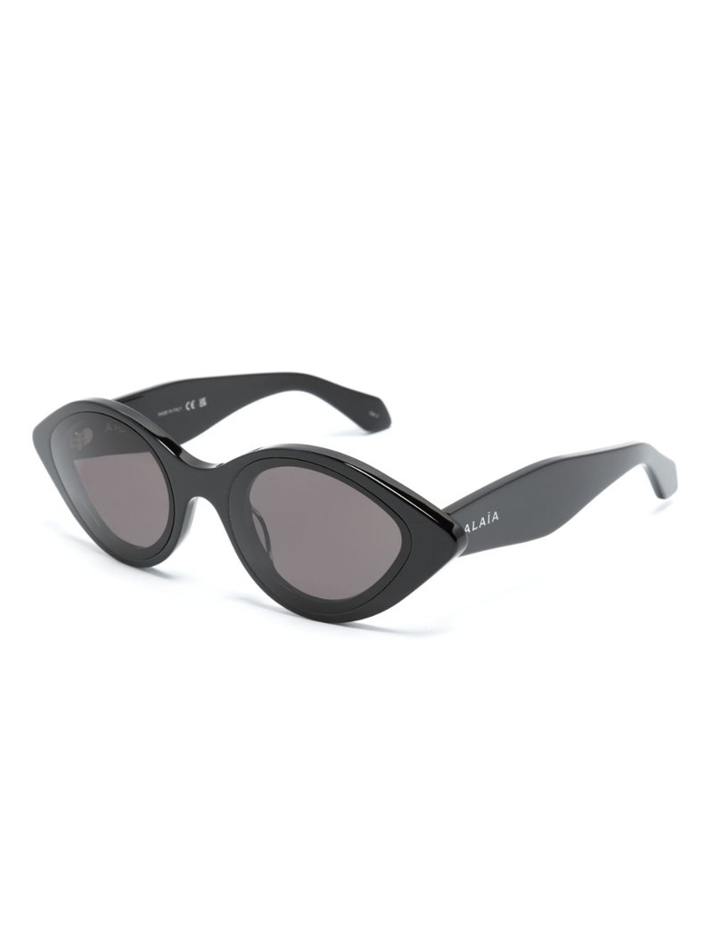 Alaïa cat-eye frame sunglasses outlook