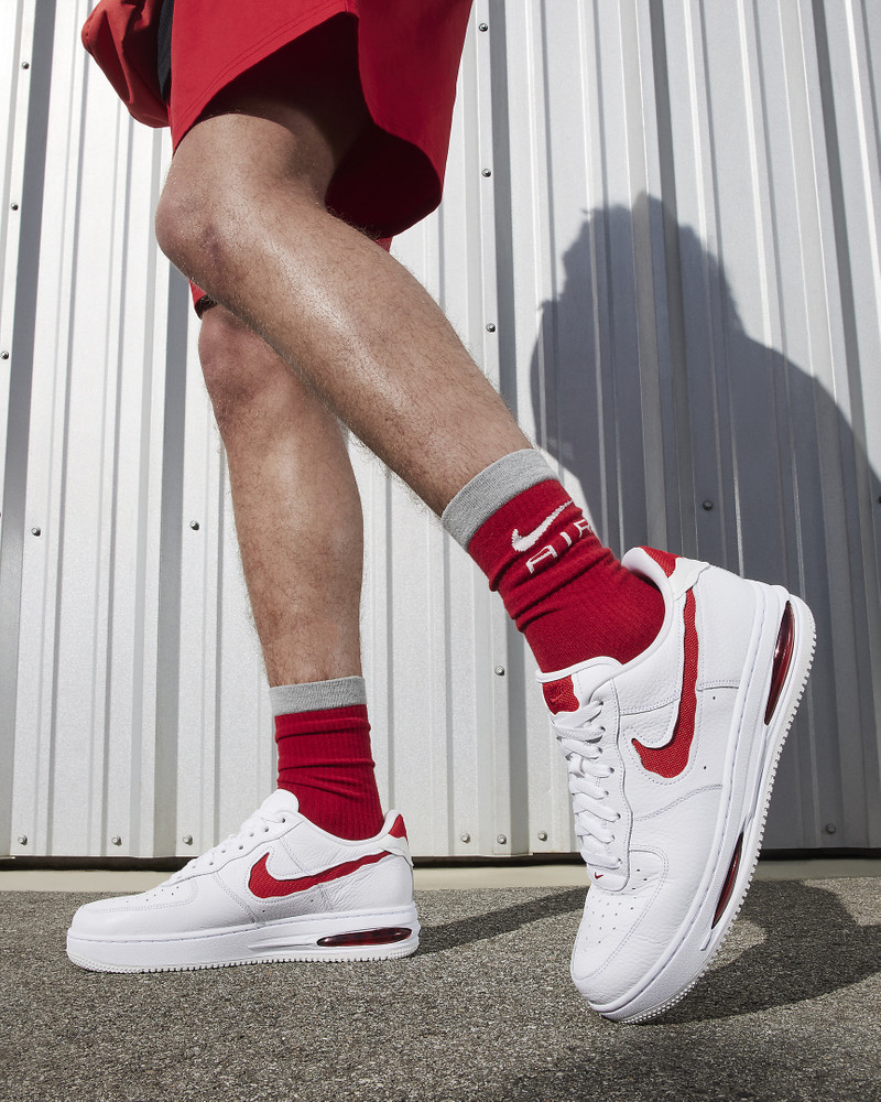 Nike Air Force 1 logo-patch sneakers outlook