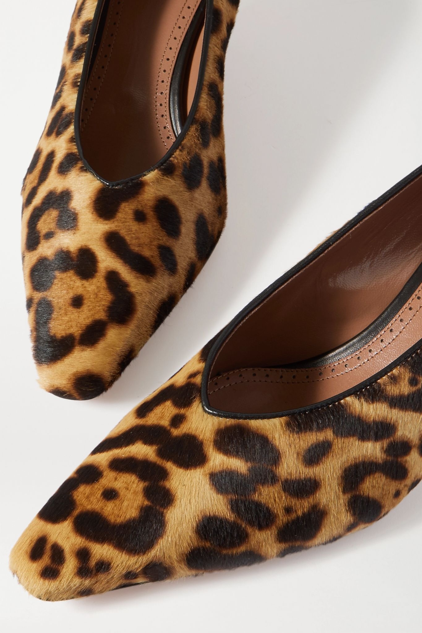 55mm leather-trimmed leopard-print calf hair pumps - 4