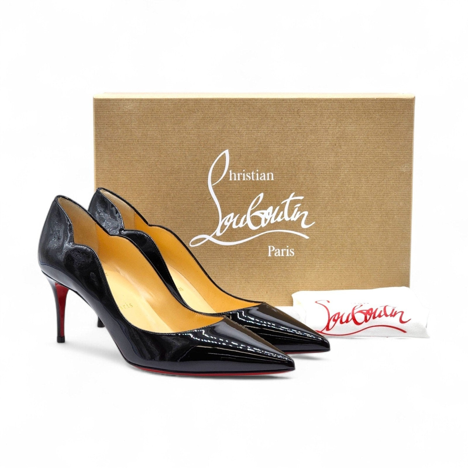Christian Louboutin Hot Chick Patent Leather Kitten Heel Pumps Black - 2