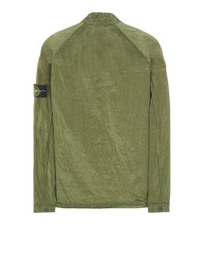 Stone Island 12321  NYLON METAL IN ECONYL® REGENERATED NYLON_GARMENT DYED_PACKABLE OLIVE GREEN outlook