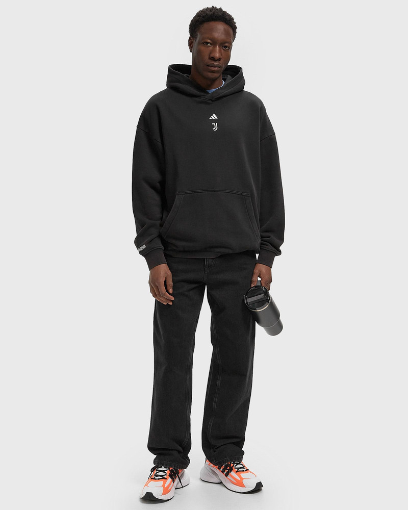 adidas SGURA HD outlook