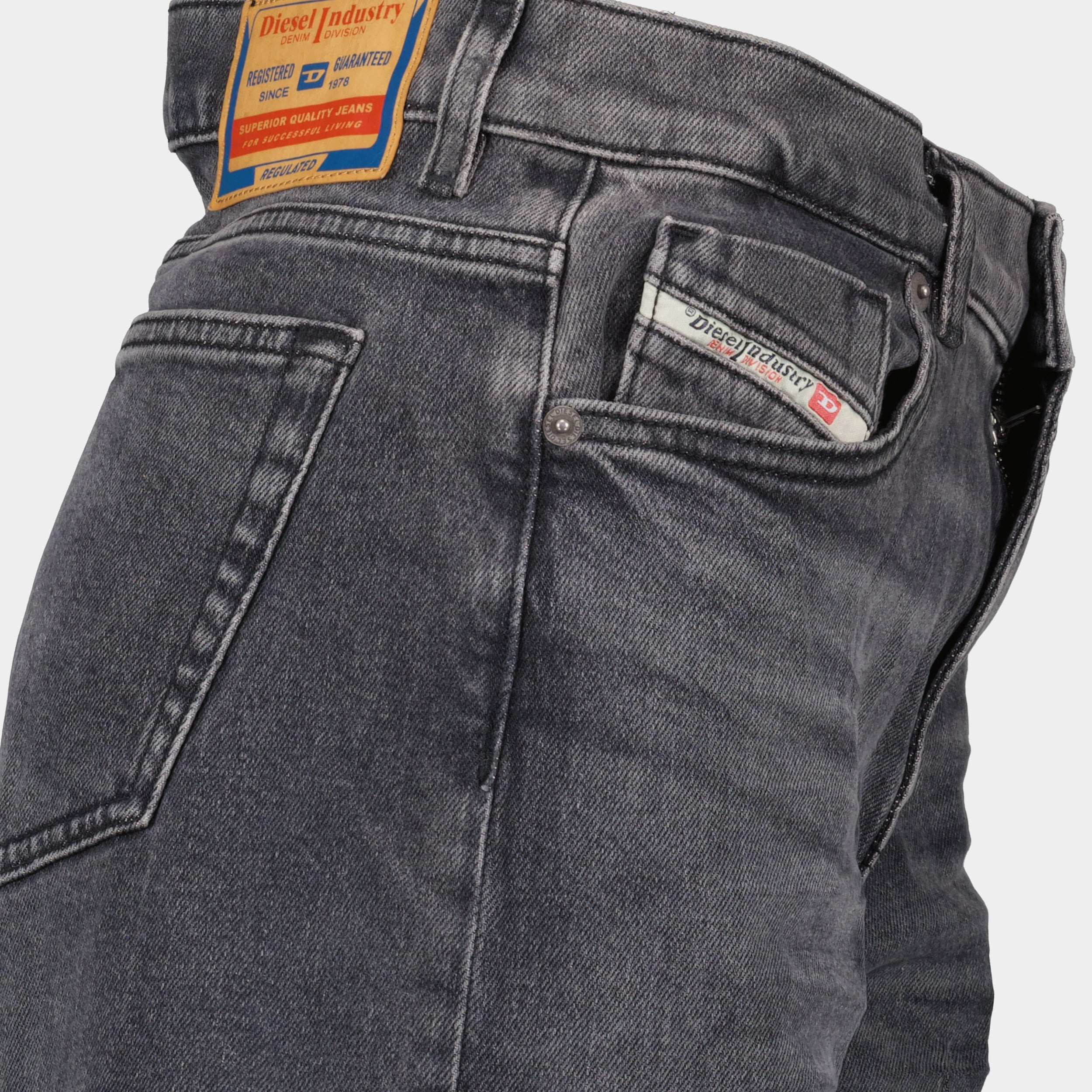 Jean 1978 D-Akemi noir - 5