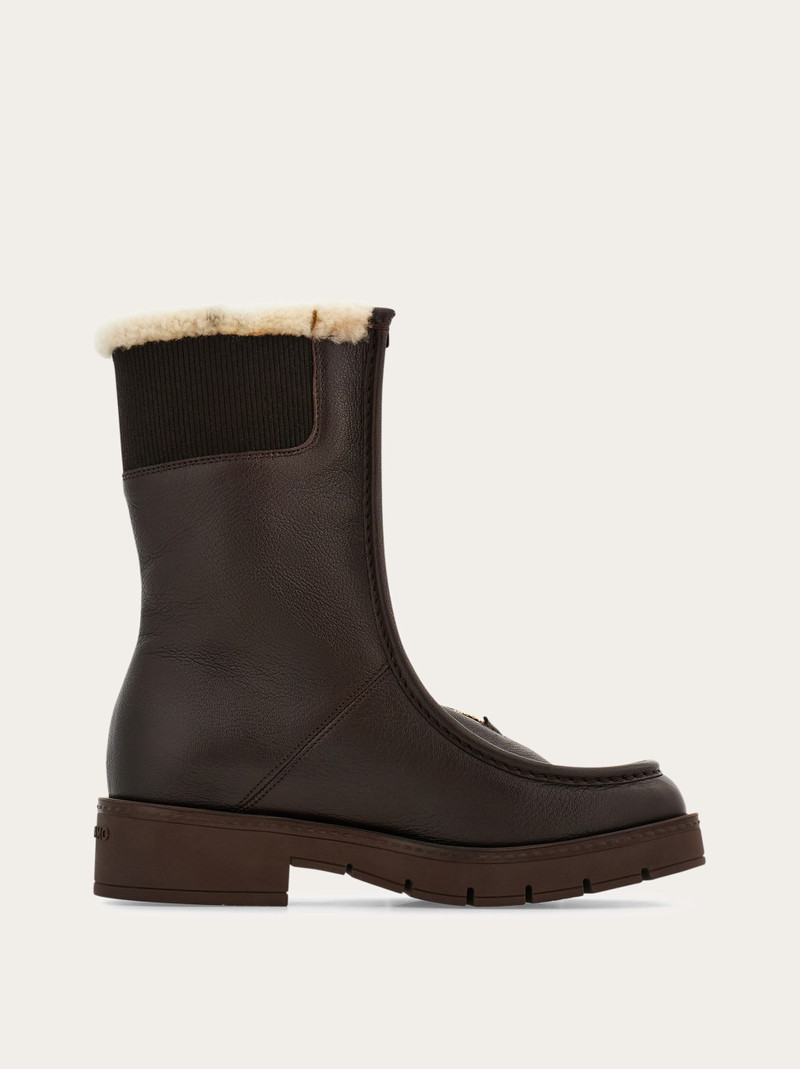 Merino wool lined ankle boot 1