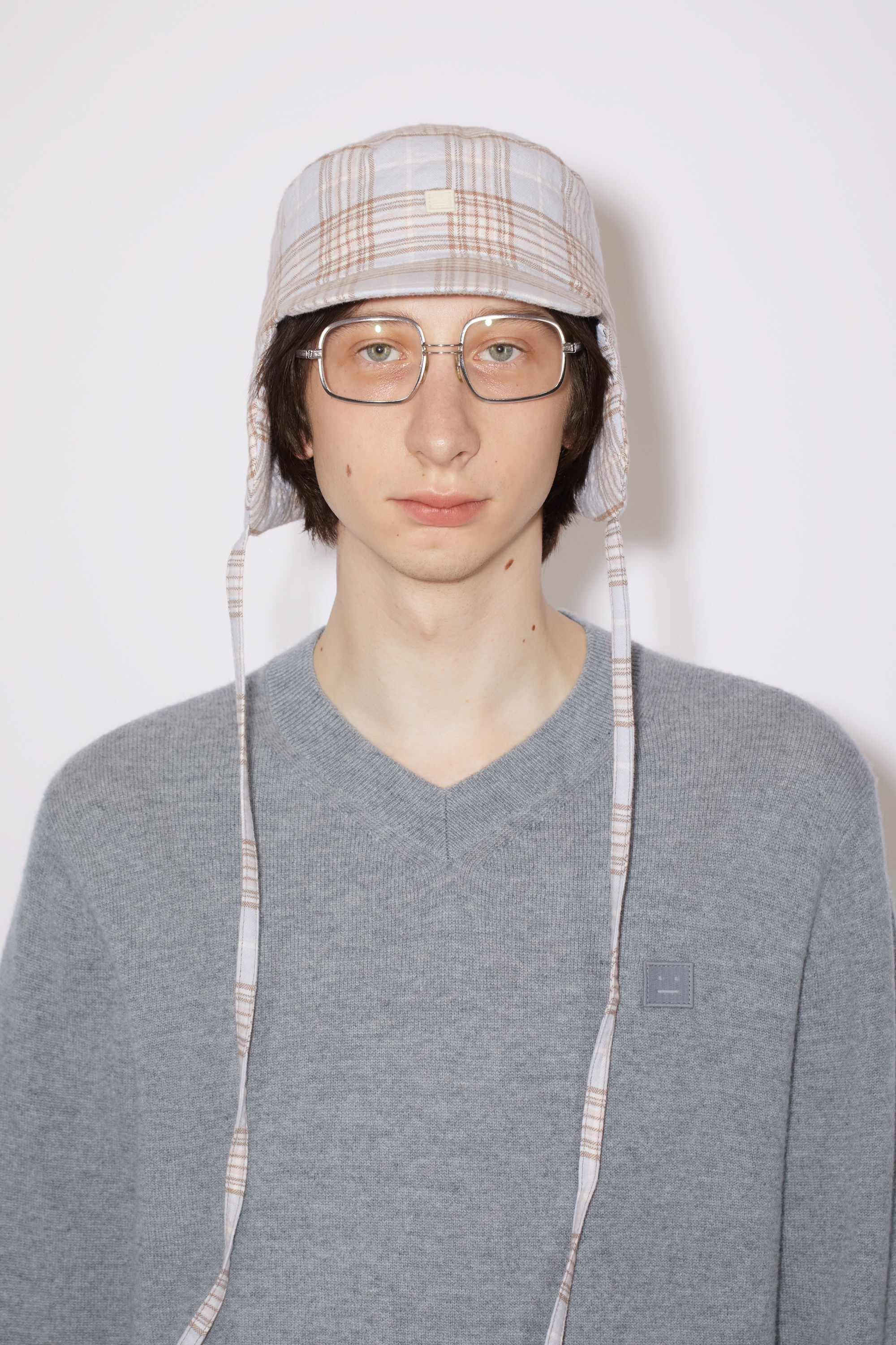 Wool v-neck sweater - Grey Melange - 4