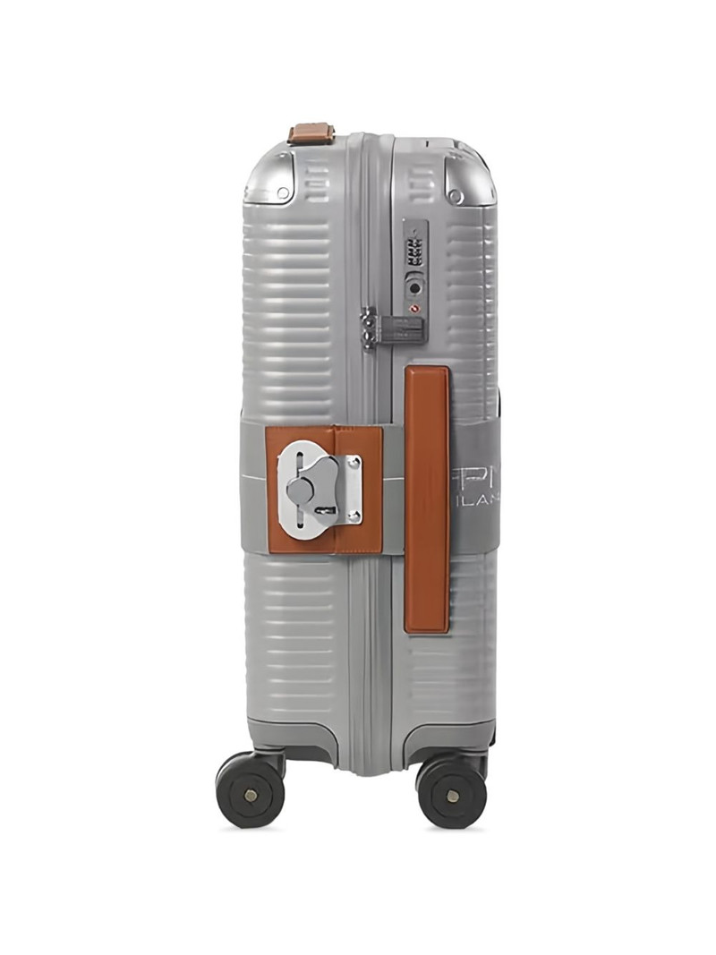Bank Deluxe luggage 3