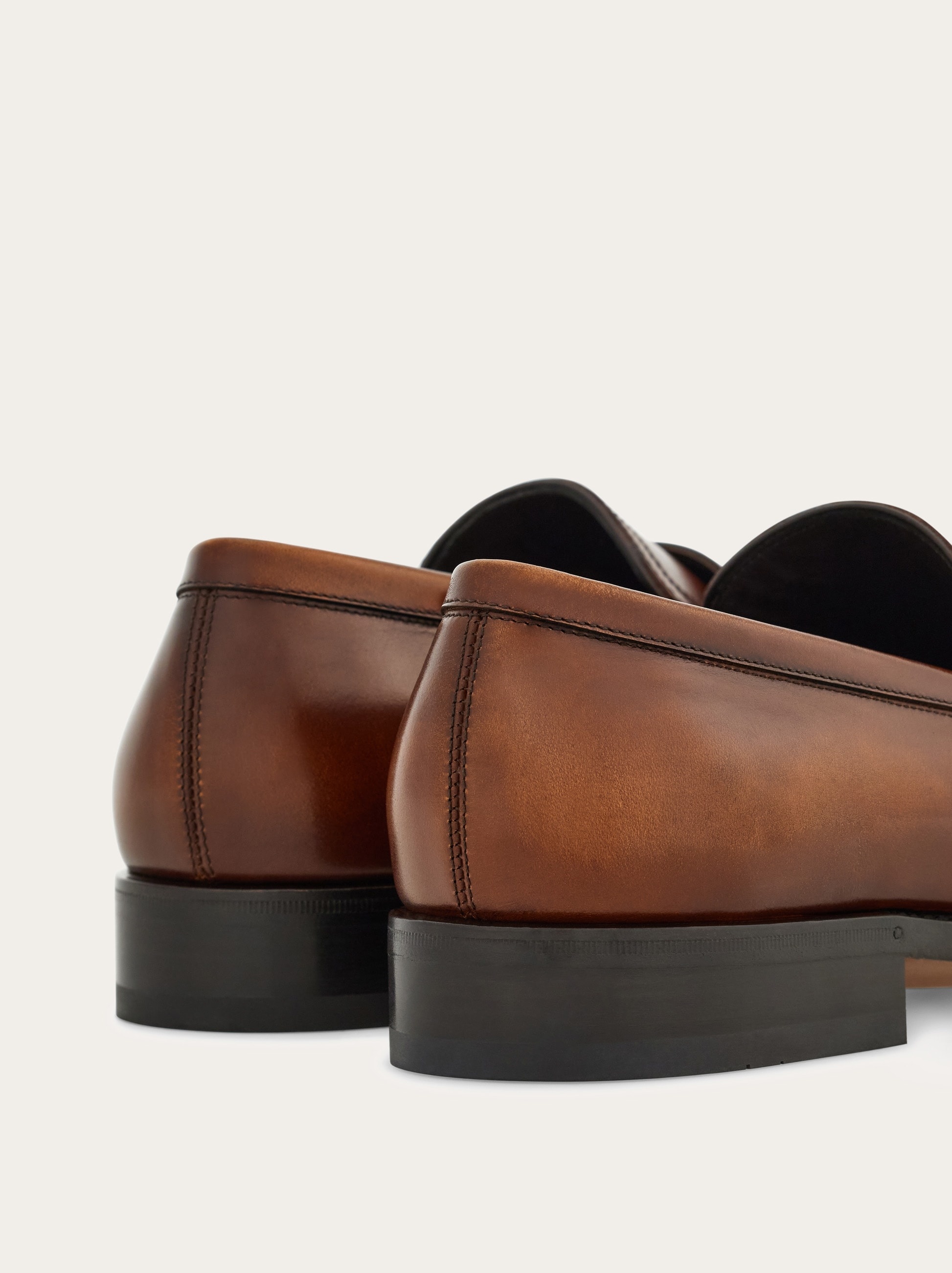 Penny loafer with Gancini ornament - 4