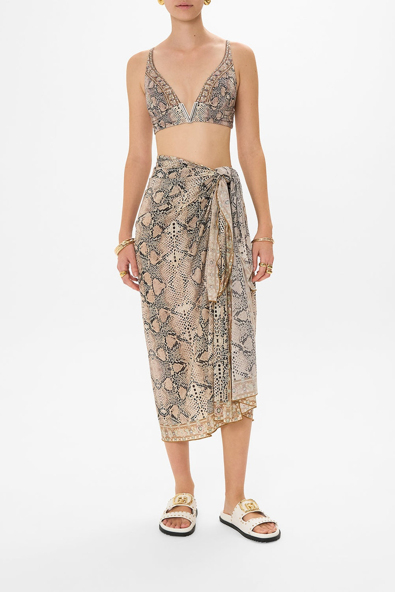 CAMILLA LONG SARONG outlook