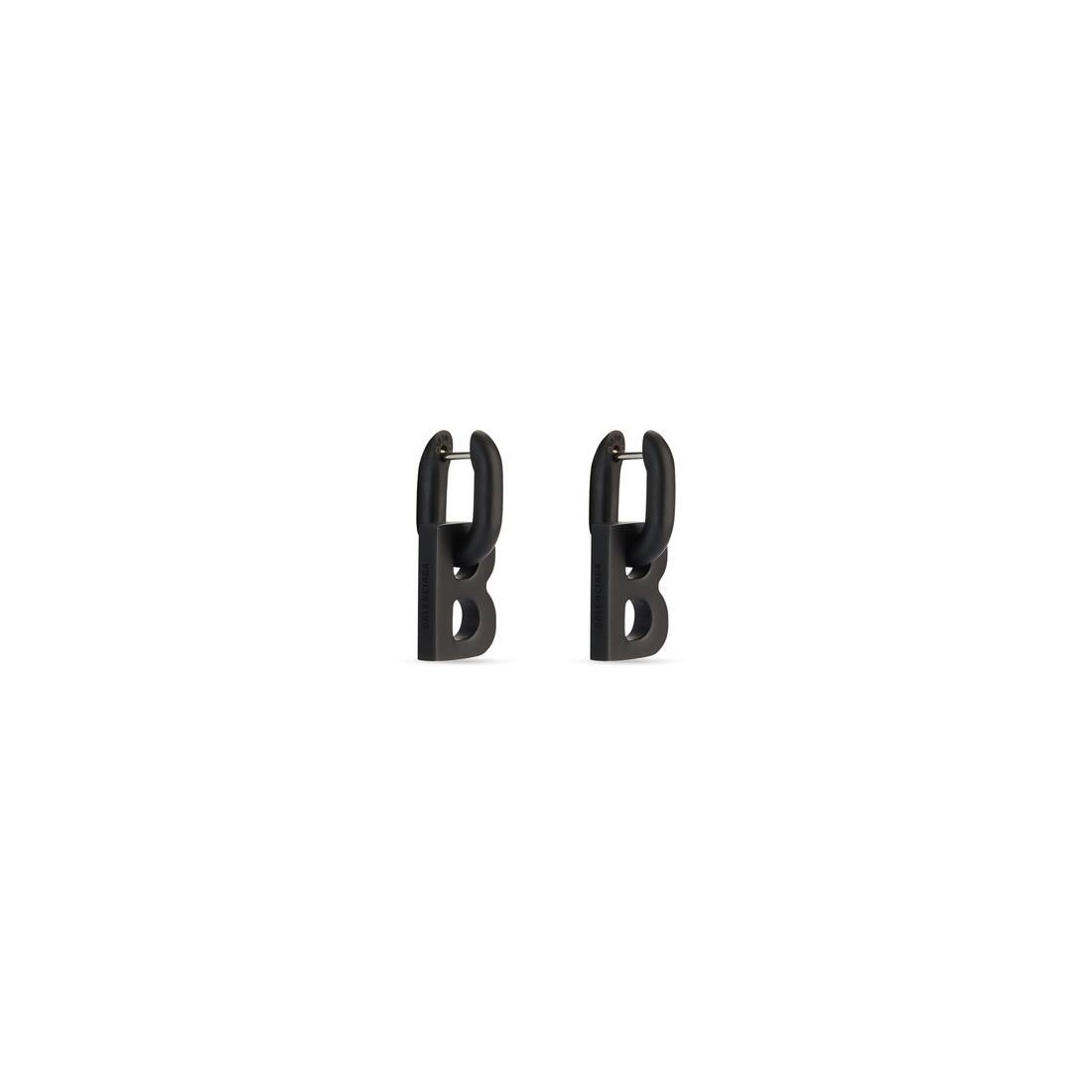 B Chain Xs Earrings in Black - 2