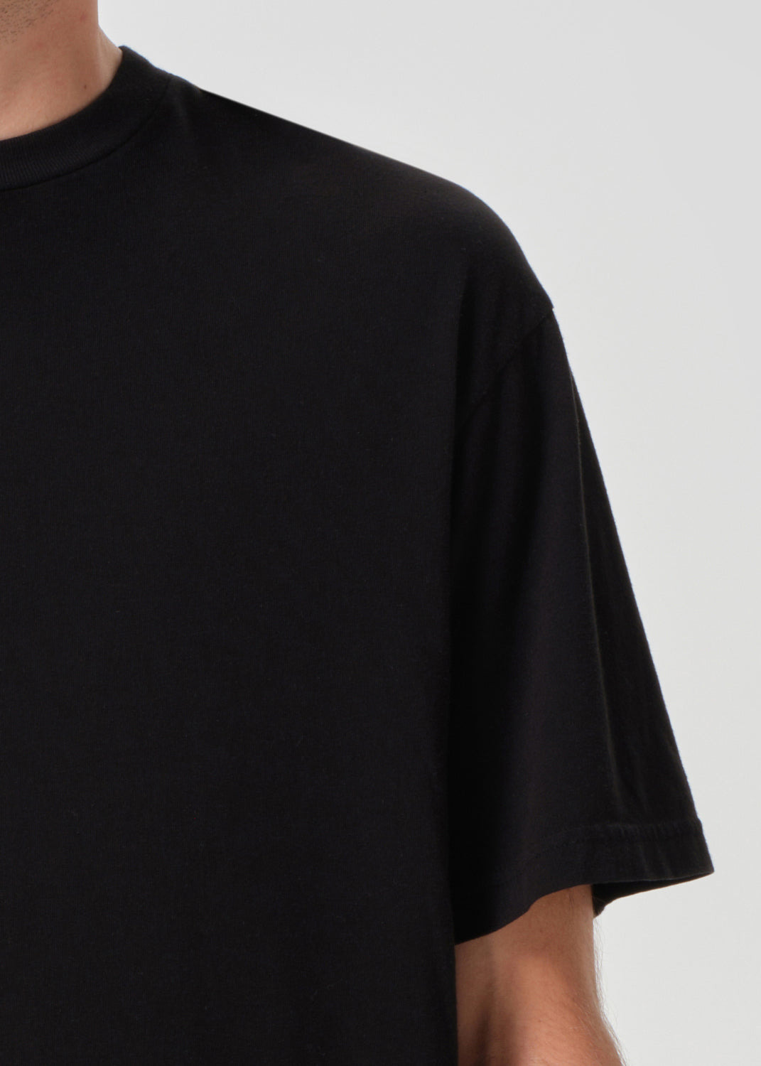 ASHA MOCK NECK TEE IN BLACK - 7